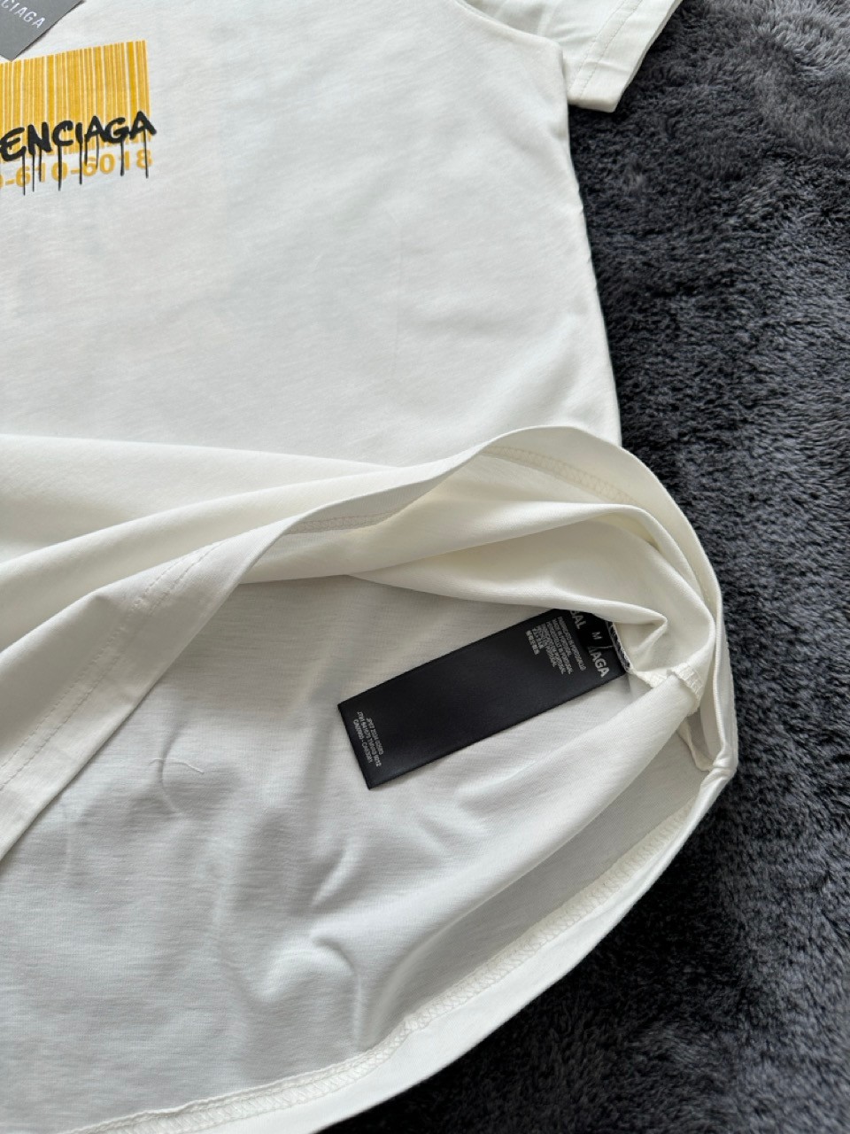 BB 400 Barkod Logo T-Shirt