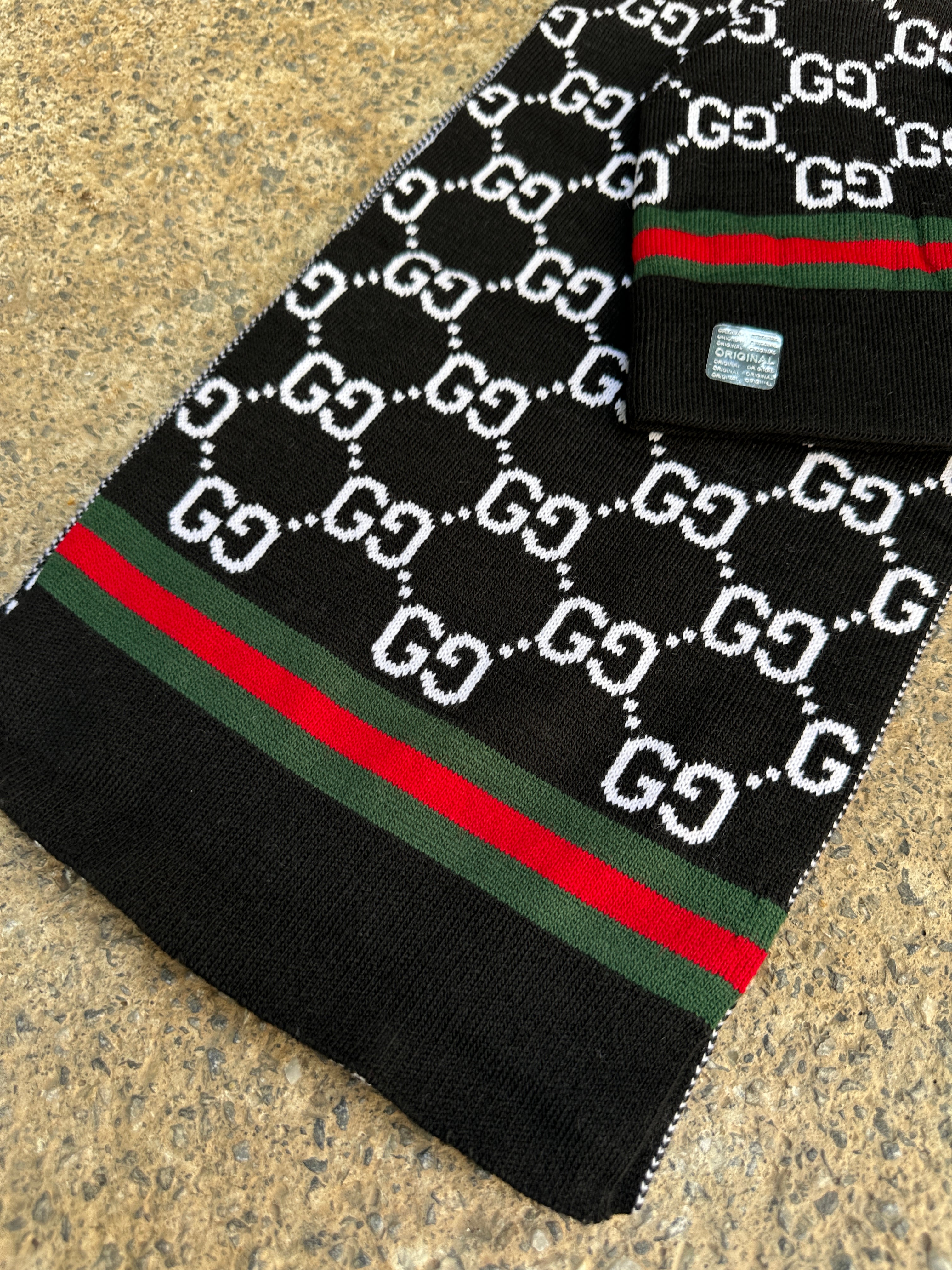 GG Monogram Desenli Atkı ve Bere Seti