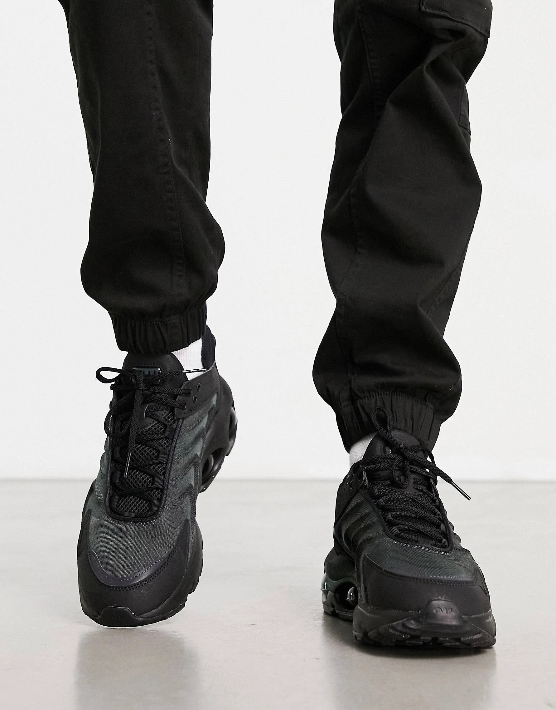 Air Max TW