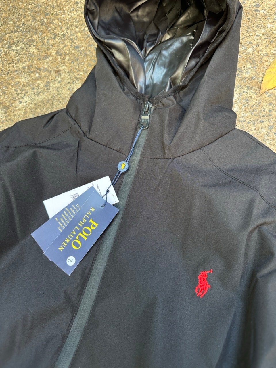 Water-Resistant Hooded Ceket