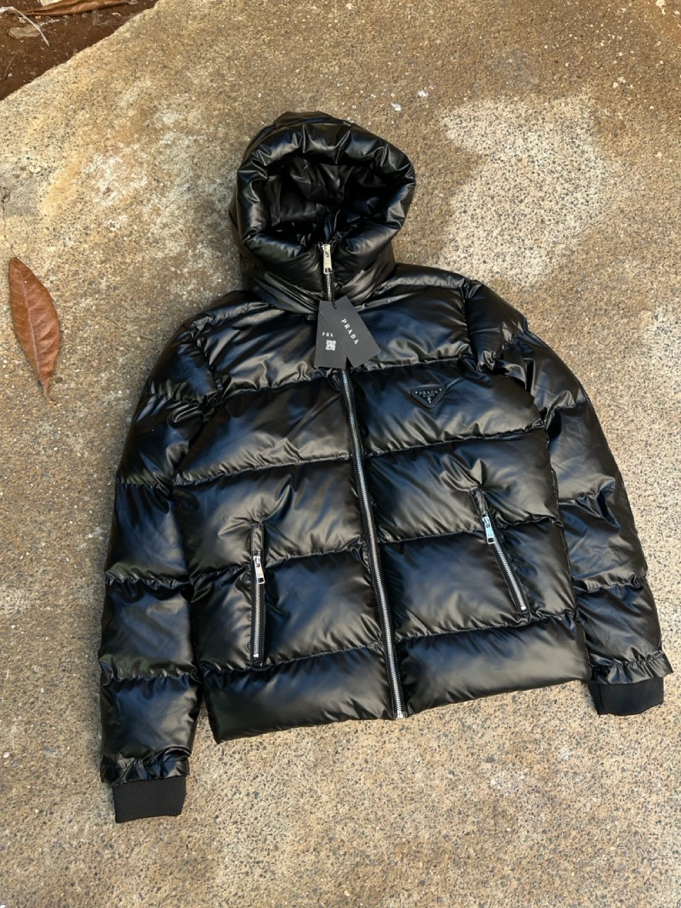 Orta Ağırlıklı Re-Nylon Şişme Mont