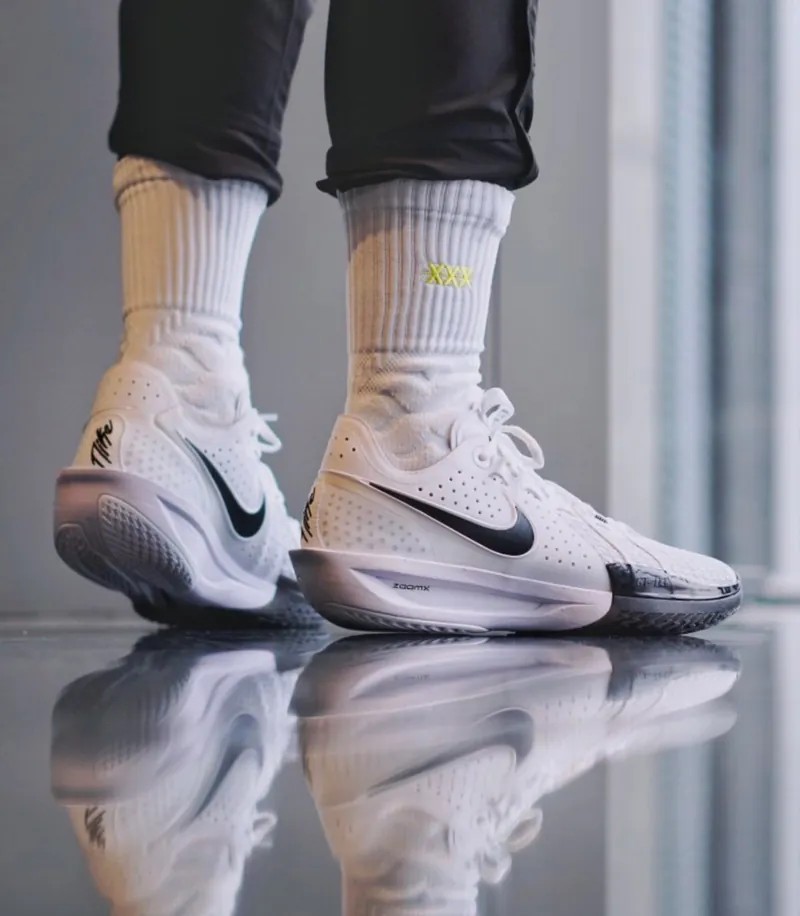 Nike G.T. Cut 3
