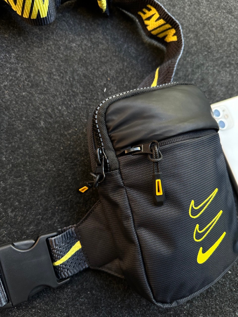 Essential Hip Back Sarı Çanta