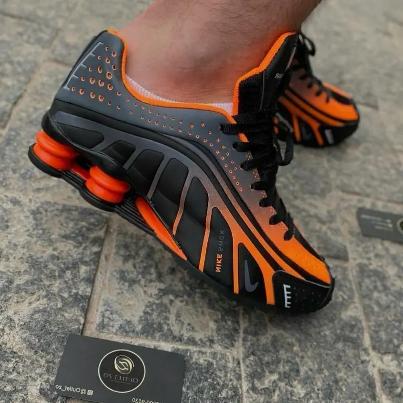 Nike Shox R4 Spor Ayakkabı