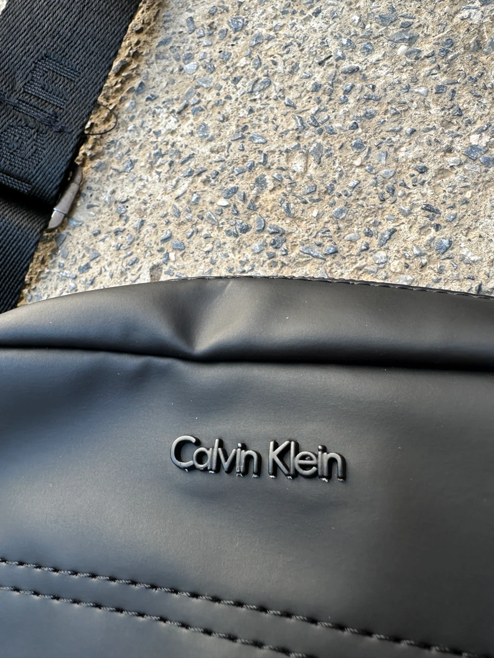 cK Metro Reporter Çapraz Çanta