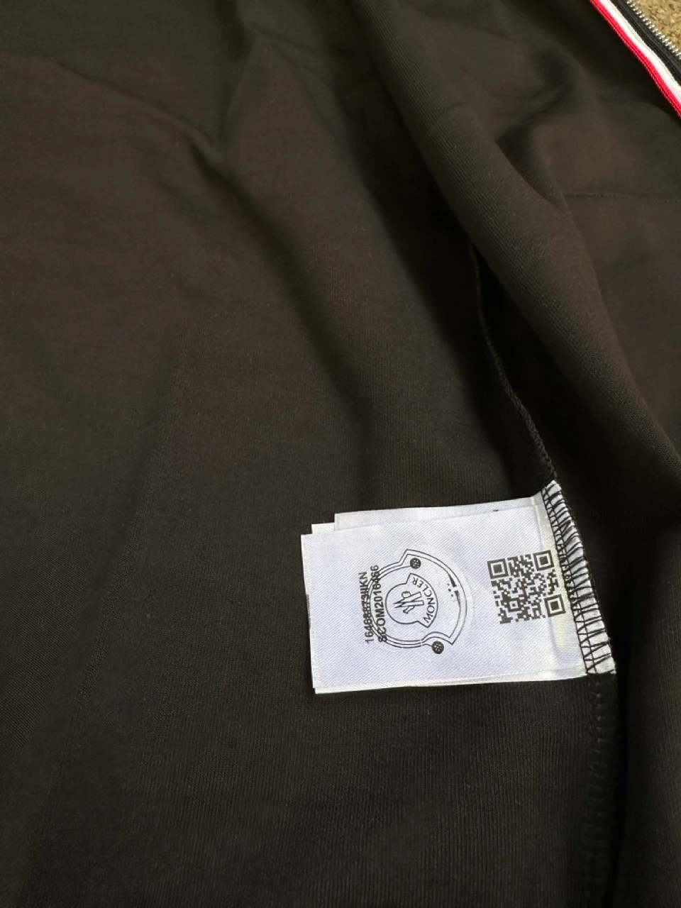 Kapüşonlu Logo Detaylı Sweatshirt