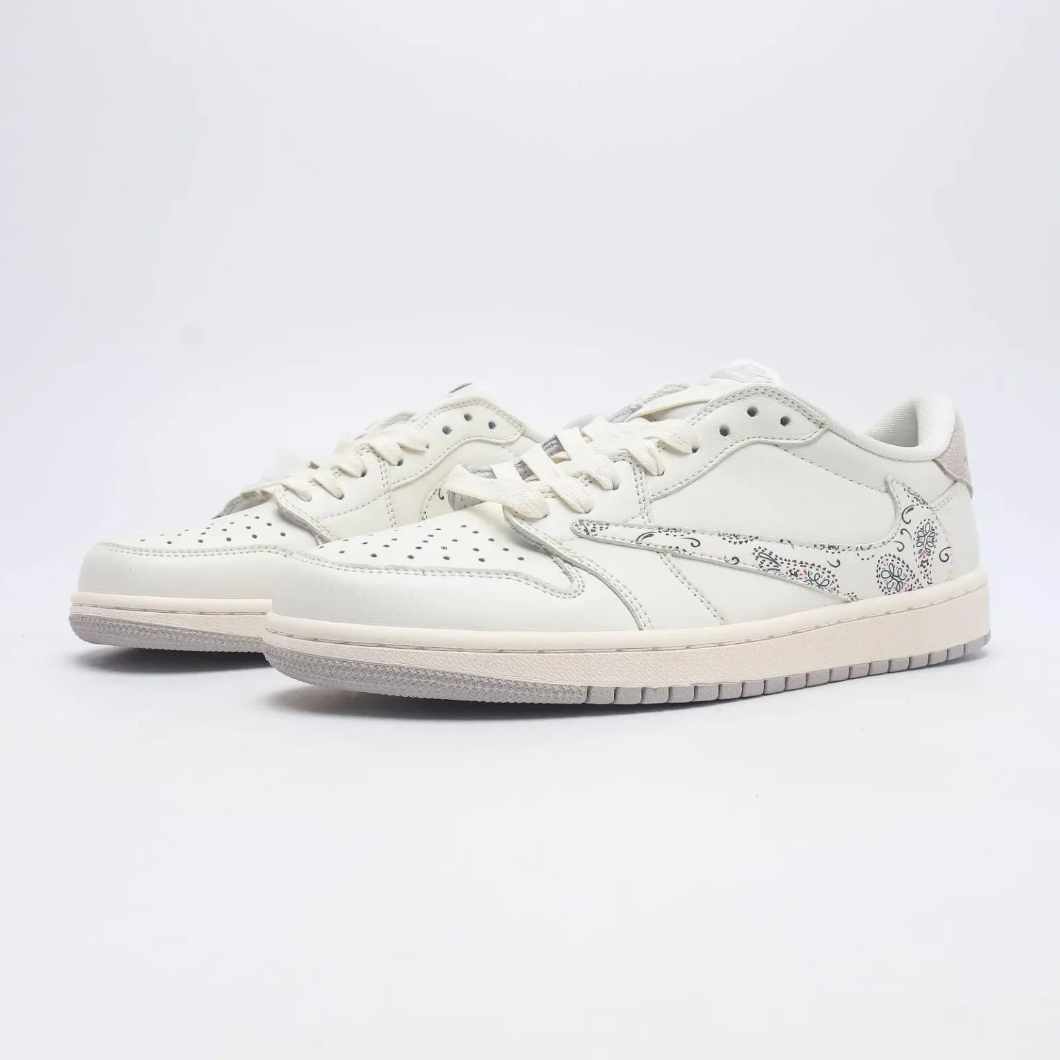 Air Jordan 1 Retro Low OG SP x Travis Scott White/Green Toe