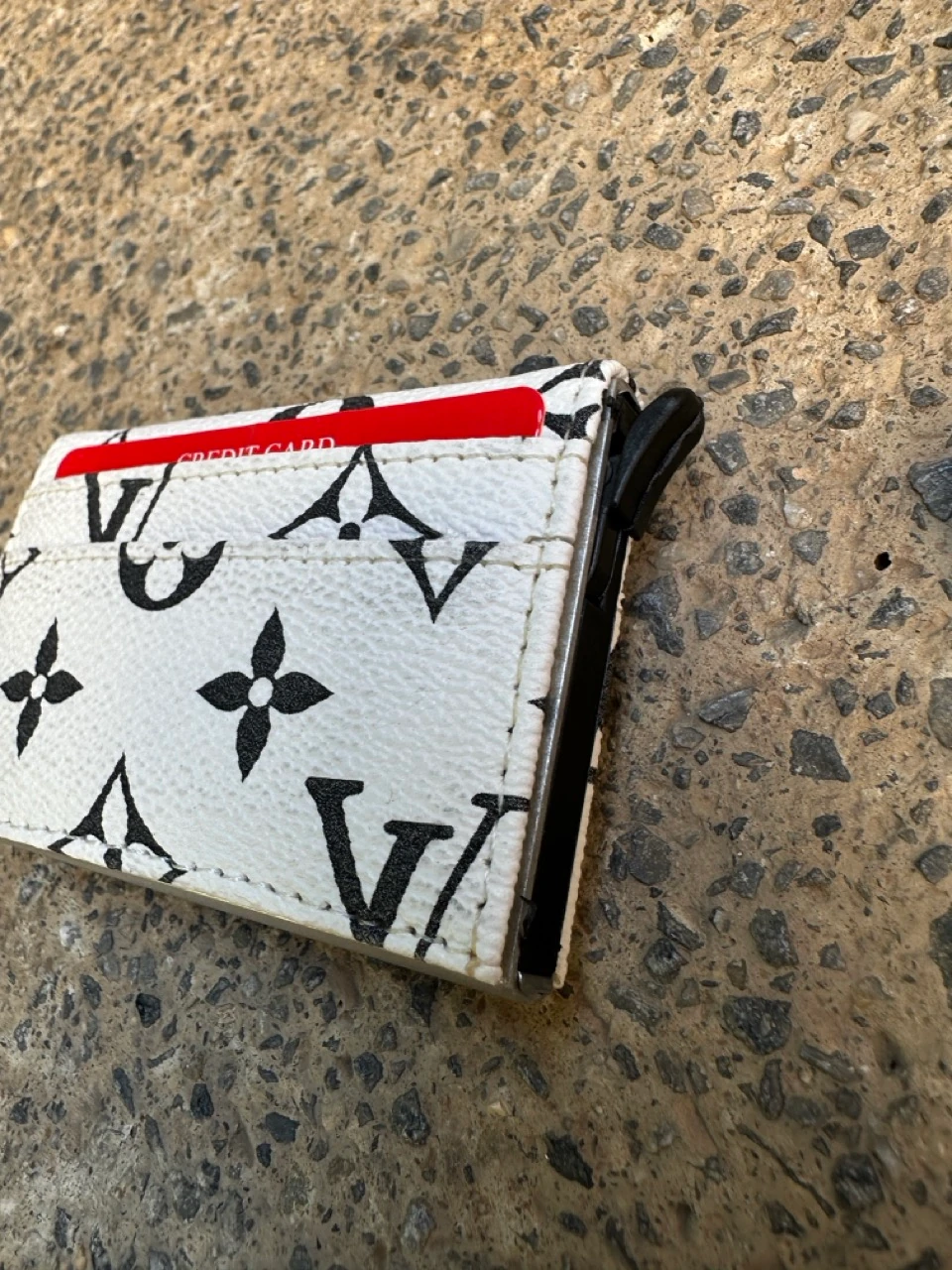 LV Deri Mekanizmalı Kartlık