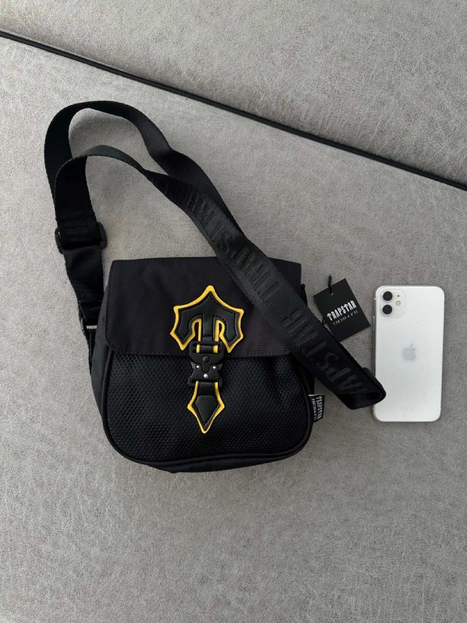 Irongate T Cross-Body Siyah/Sarı Çanta