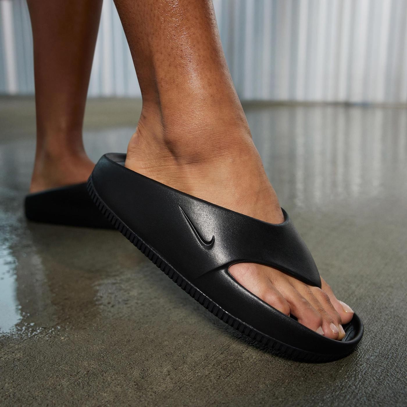 Nike Calm Parmak Arası Terlik
