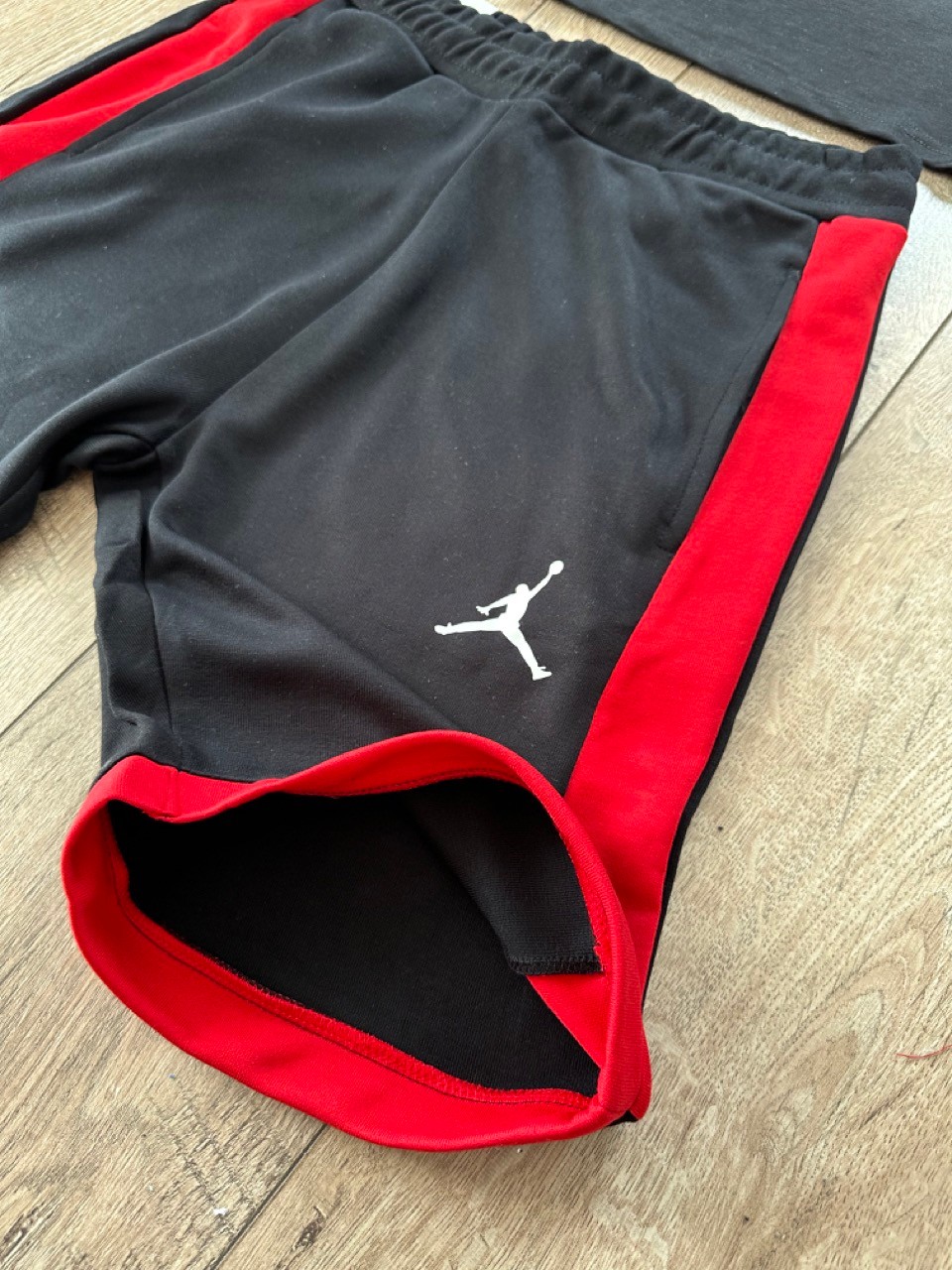 Air Jordan Summer Set Black/Red