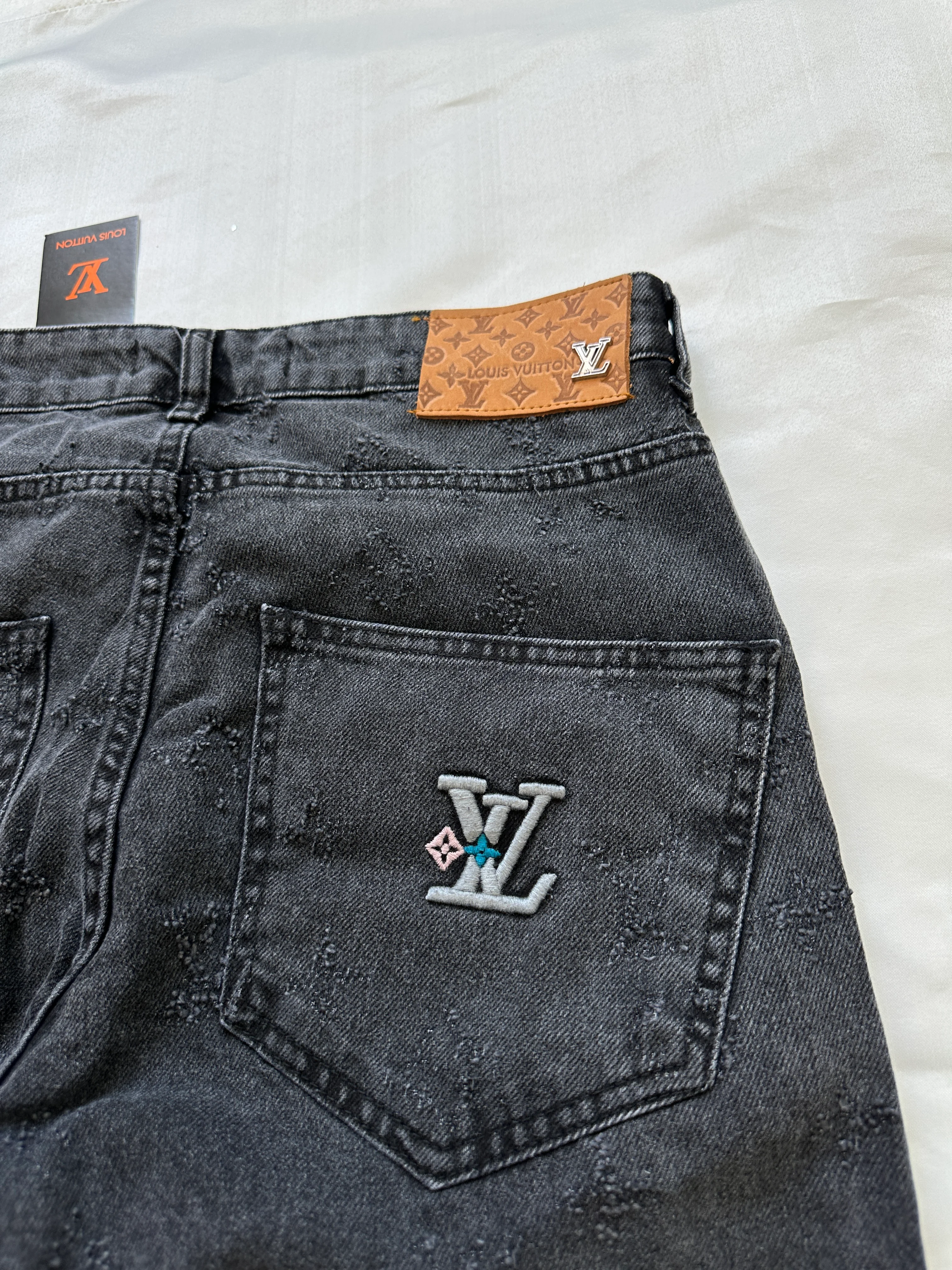 LV Baggy Jeans