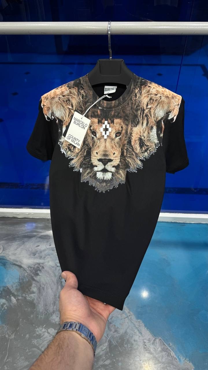 Brown The King Black T-Shirt