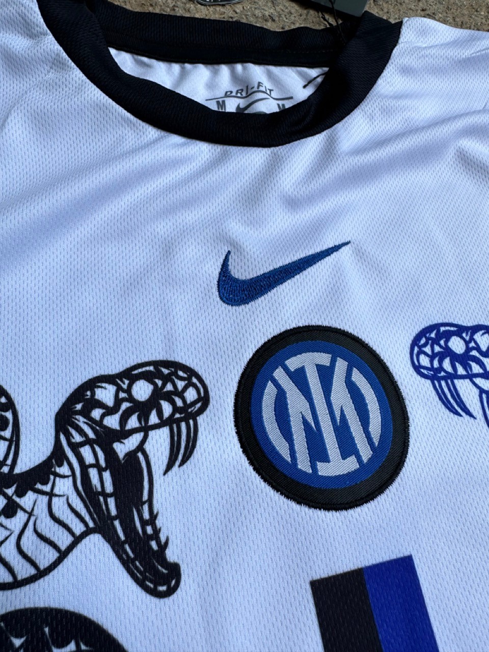 Inter Snake Outdoor Forma