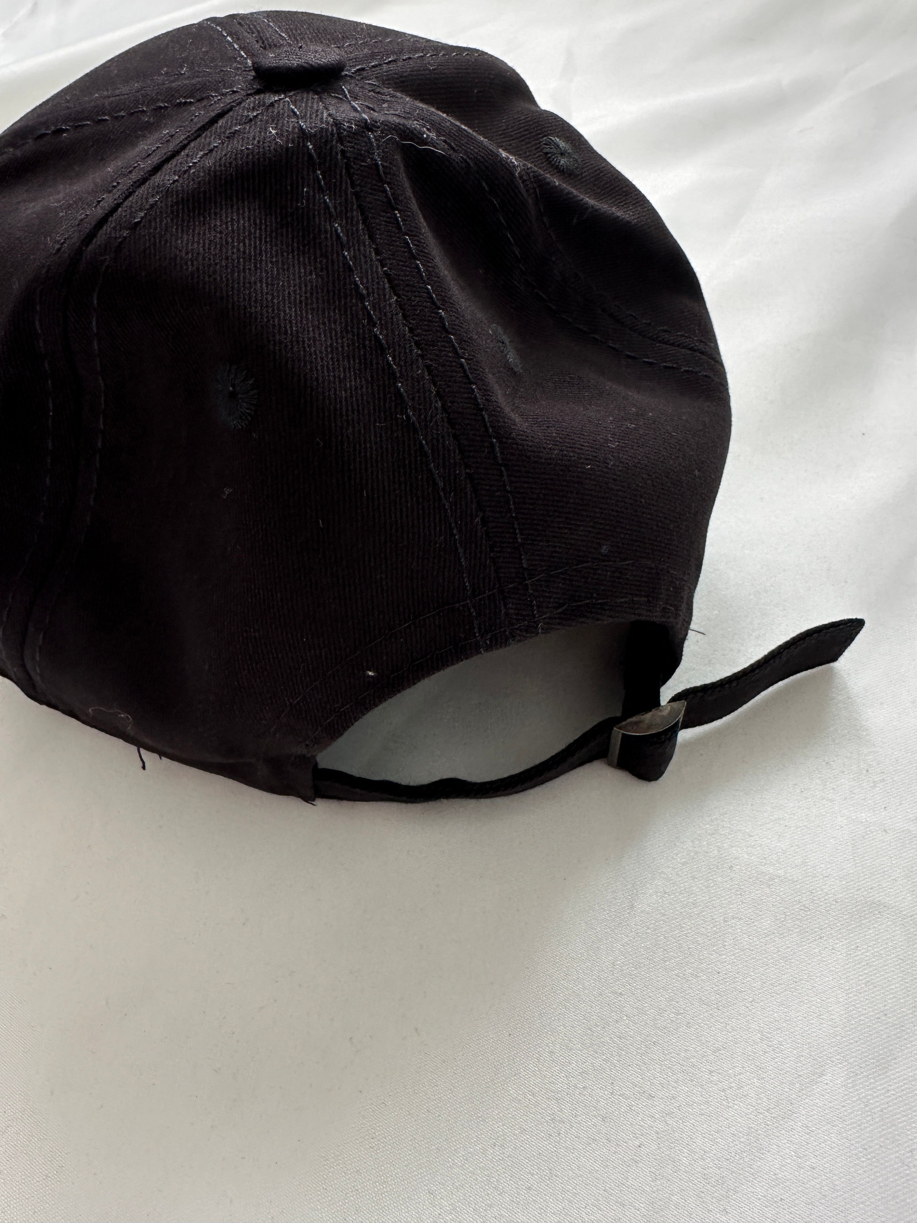 Unisex Siyah Gümüş Logo Şapka