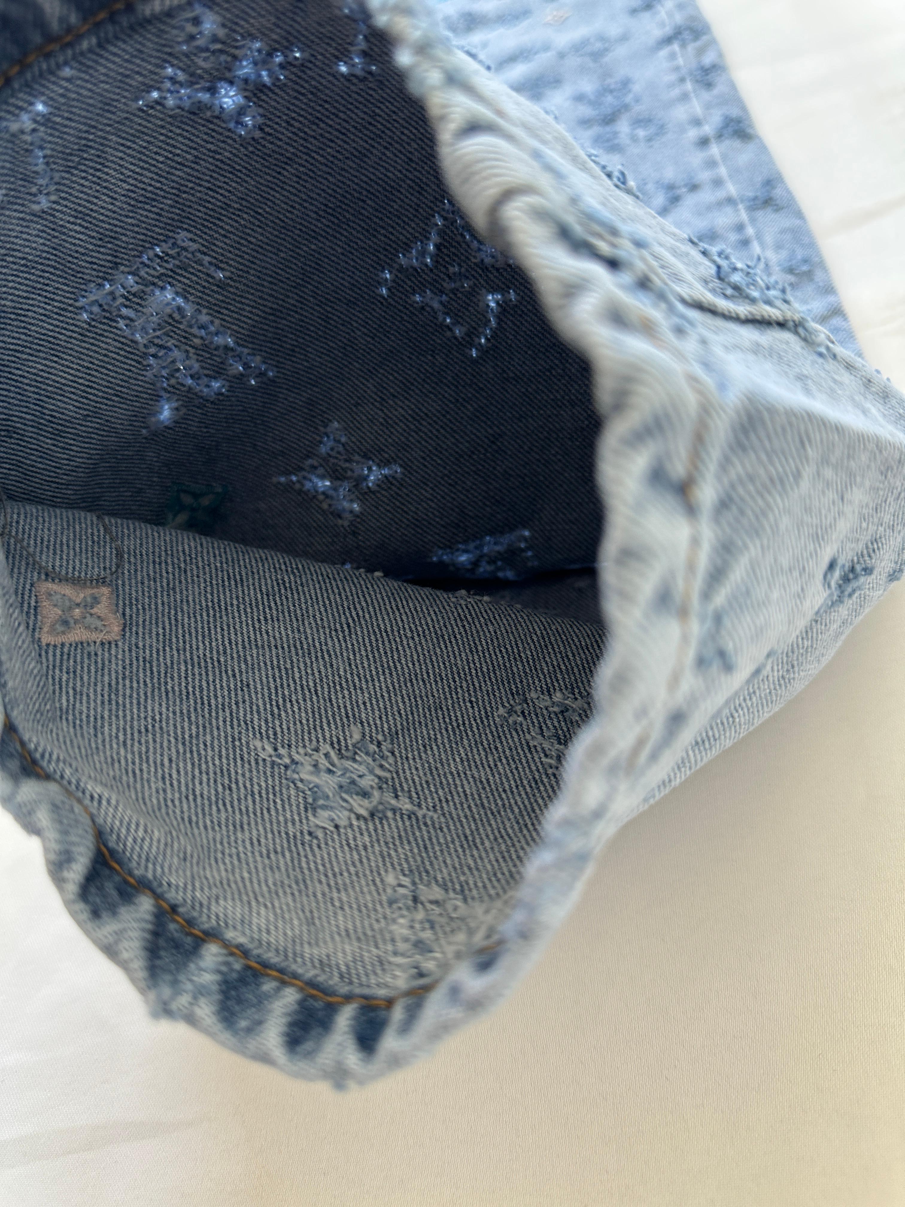 LV Baggy Jeans
