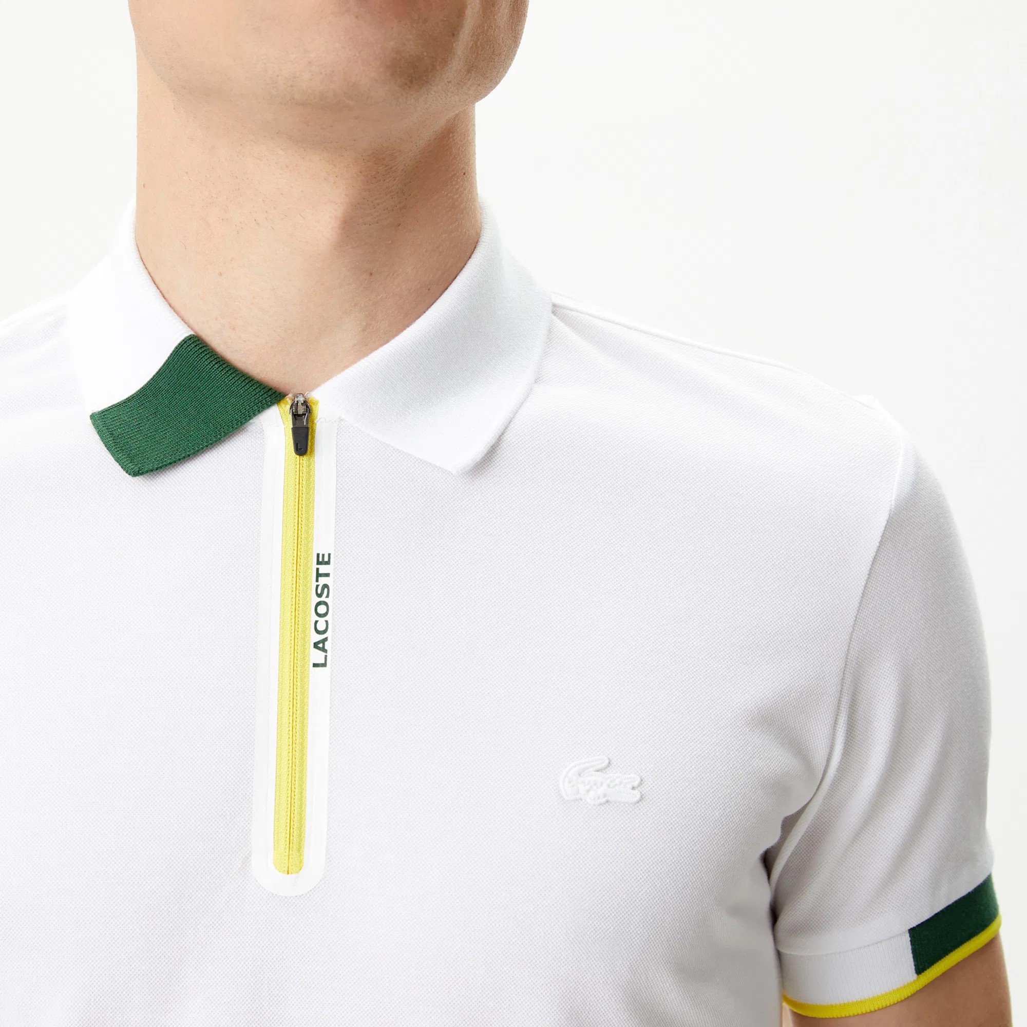 Fermuarlı Polo Yaka T-Shirt