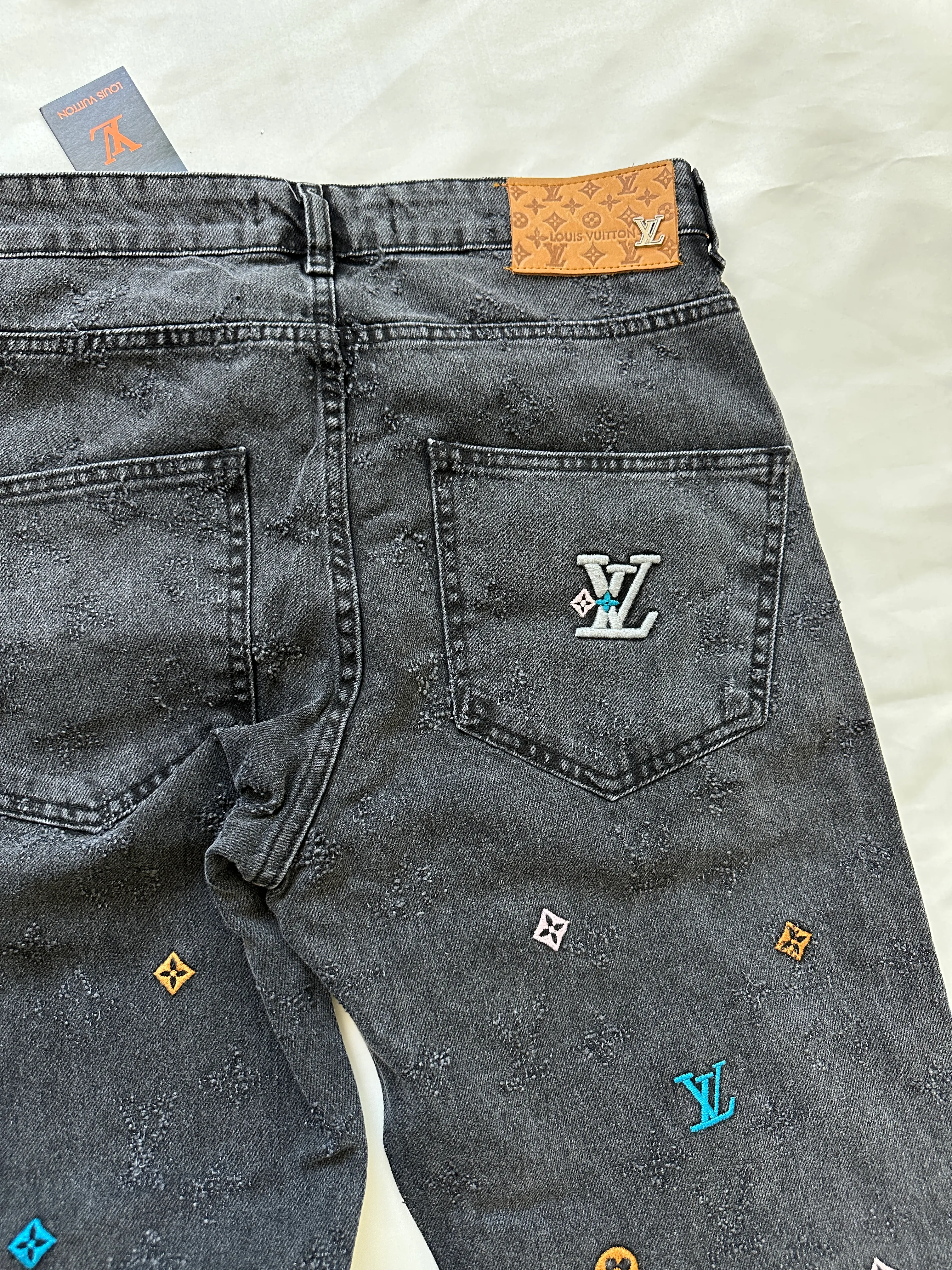 LV Baggy Jeans