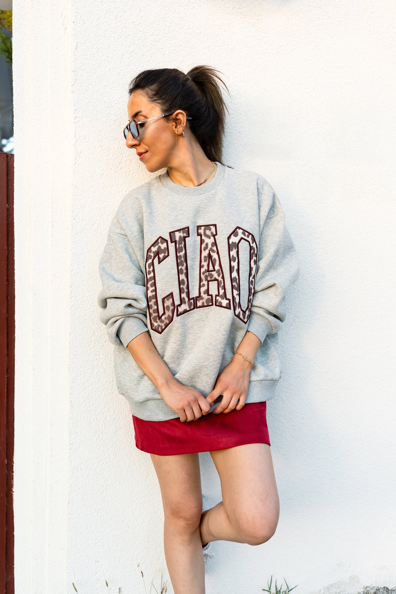 Yazı Detay Şardonlu Sweatshirt