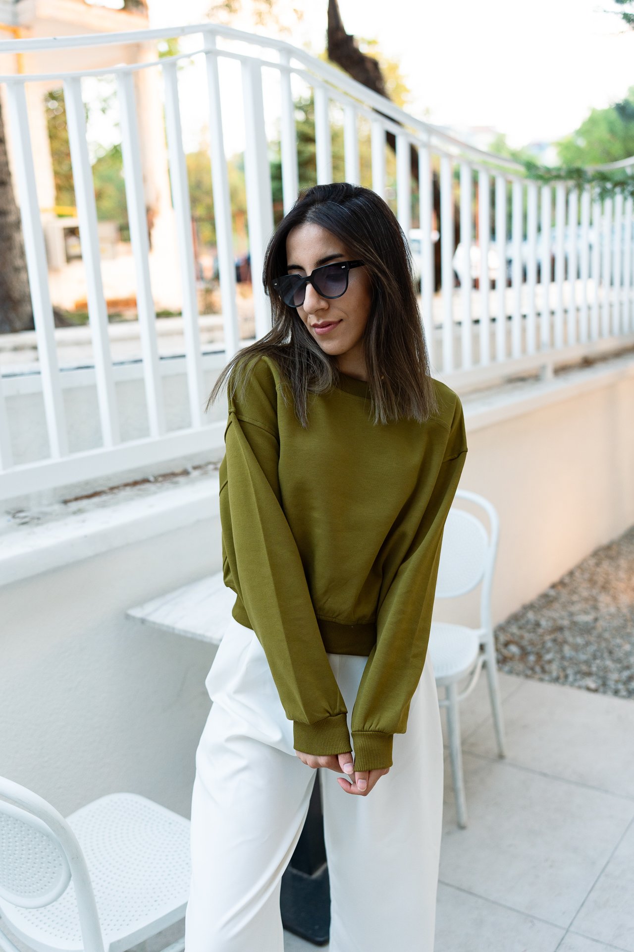 Kısa Bisiklet Yaka Sweatshirt