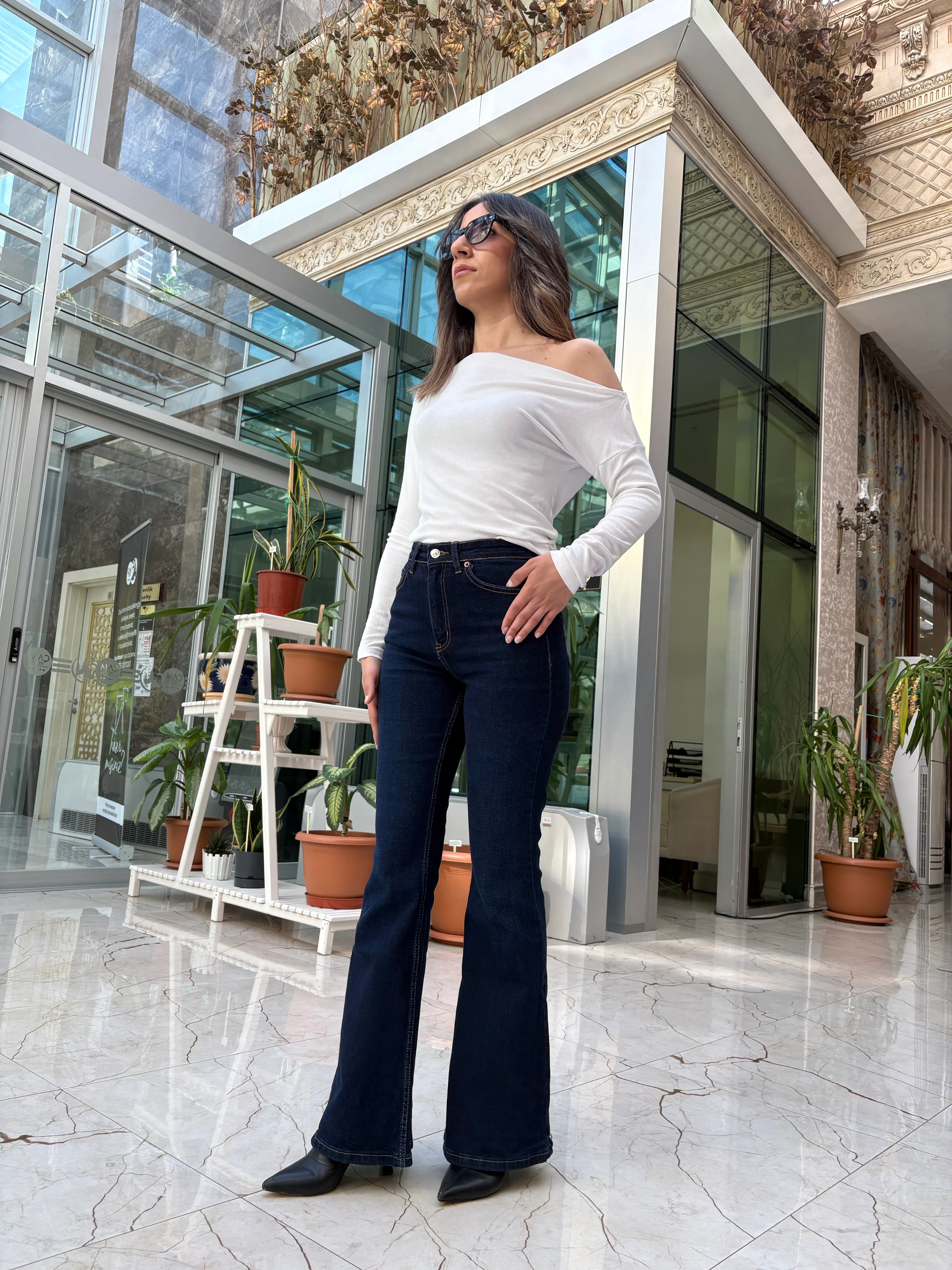 İspanyol Paça Mavi Jean