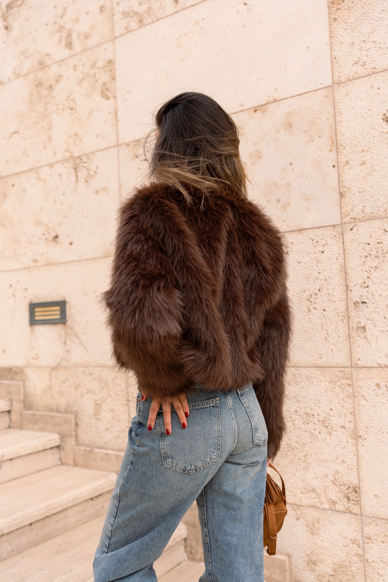 Kısa Kahverengi Kürk