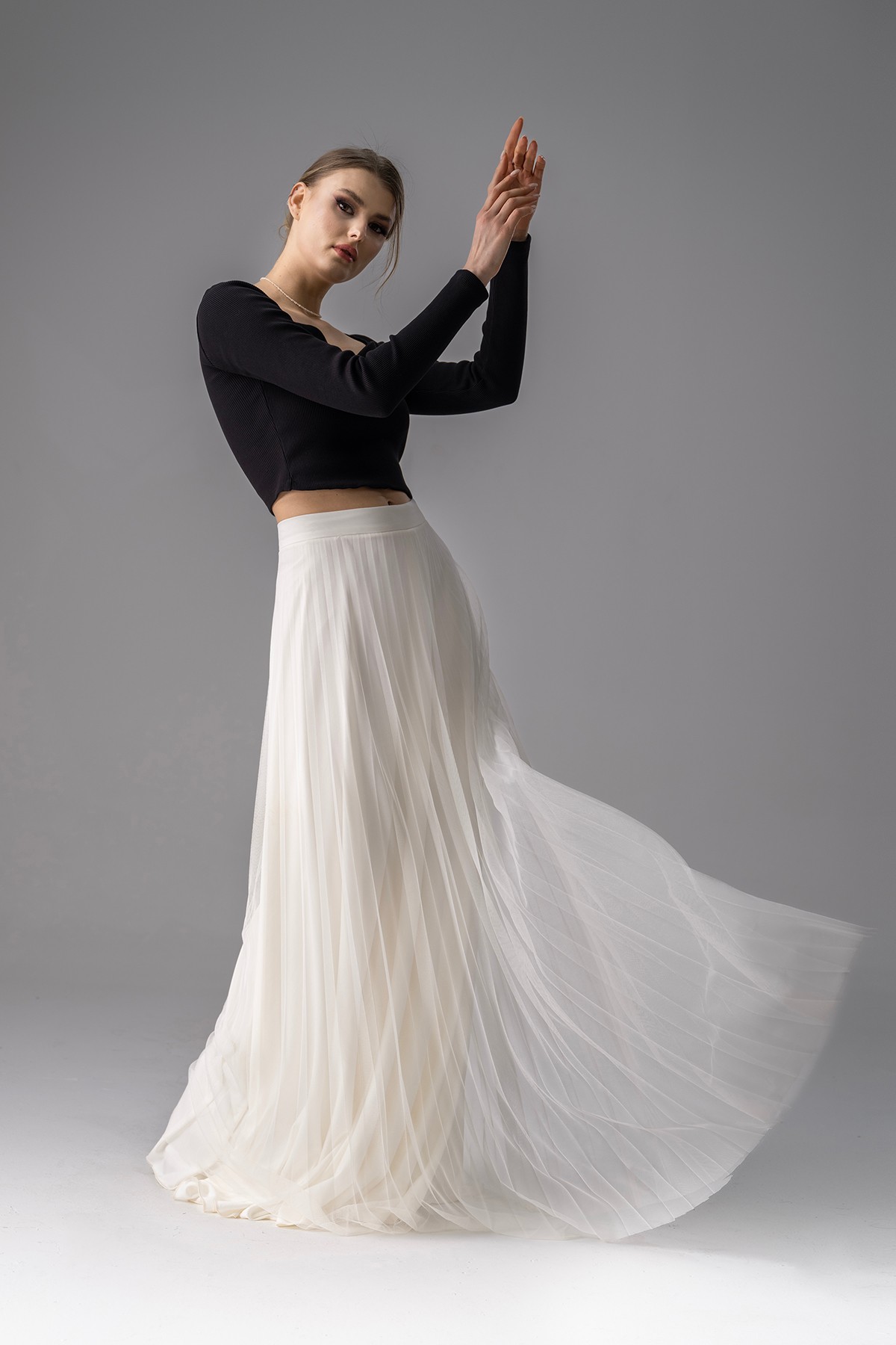 Ivory Pleated Long Skirt