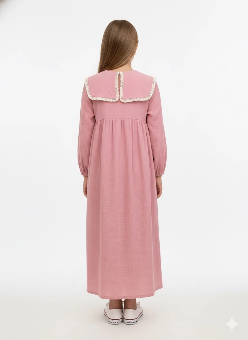 Pembe Kare Yakalı Kız Çocuk Tesettür Elbise | Tam Boy | 4-15 Yaş | Zarif & Doğal Kumaş 