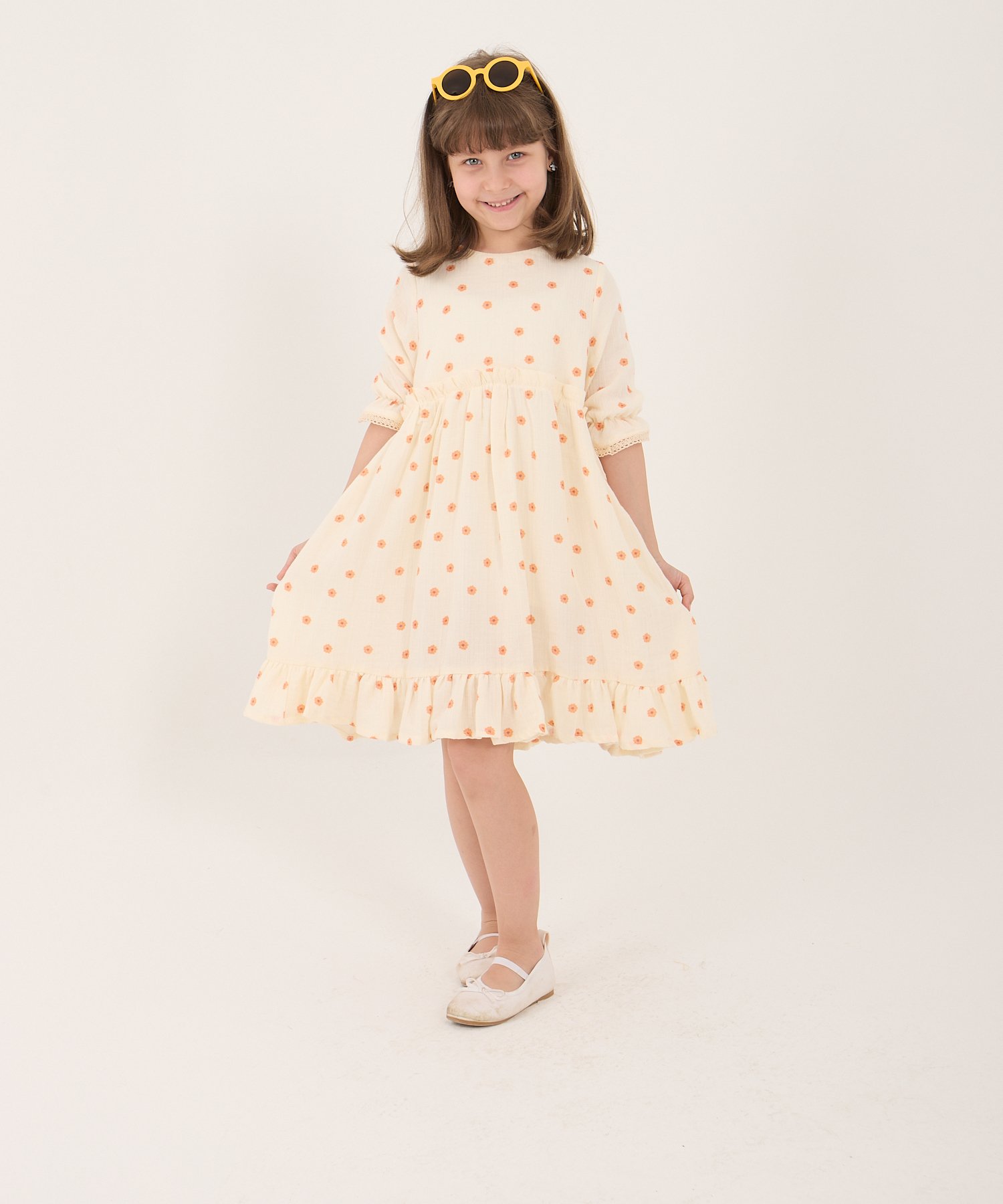 Kız Çocuk Ay Çiçek Desenli Araboy Müslin Elbise – Vintage Stil | Rahat & Nefes Alabilen Kumaş