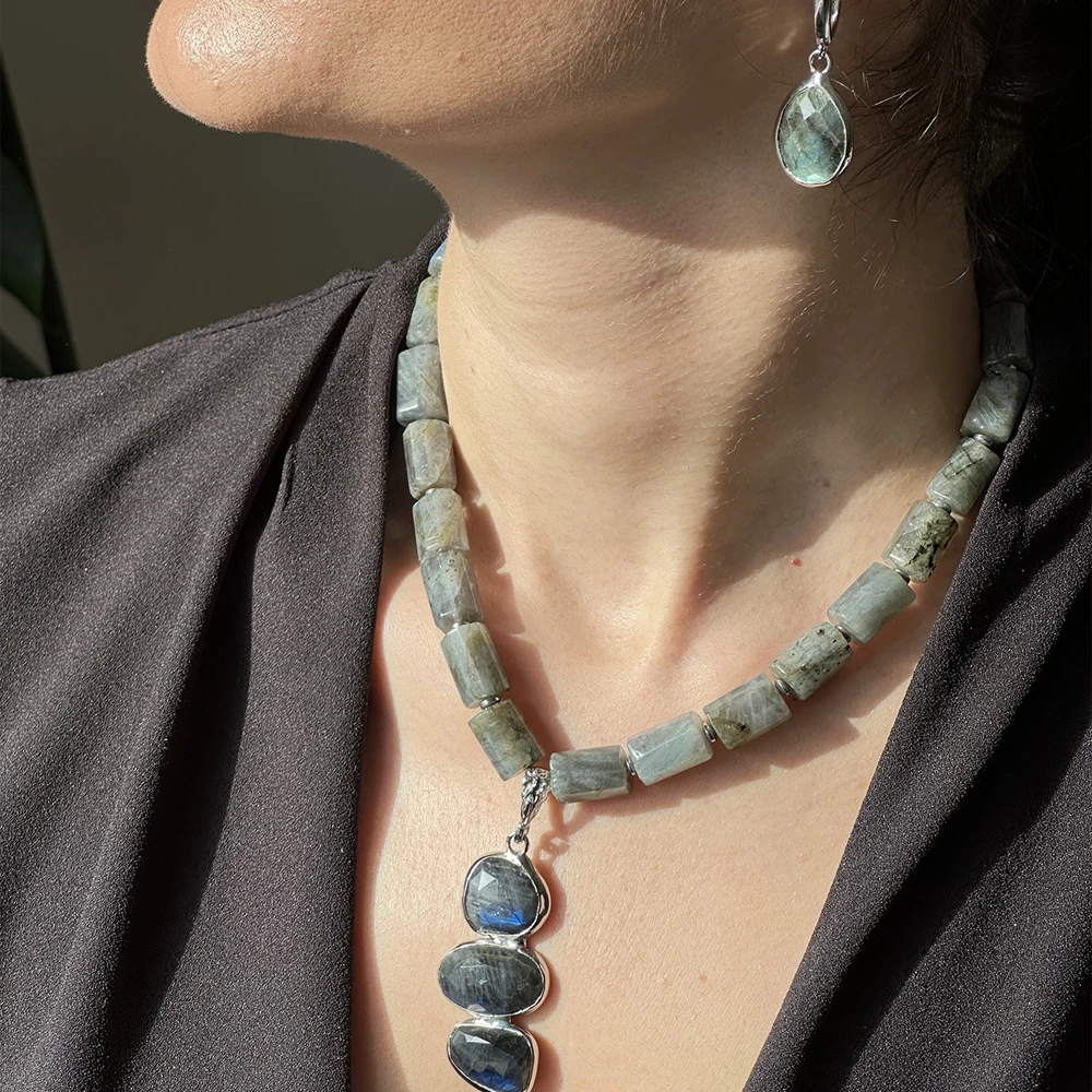 Labra Necklace (Küpe Hediyeli Özel Tasarım Ürün)