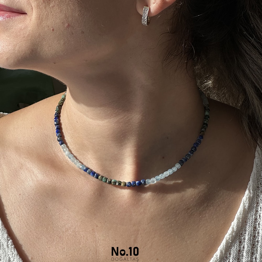 Nixi Necklace 