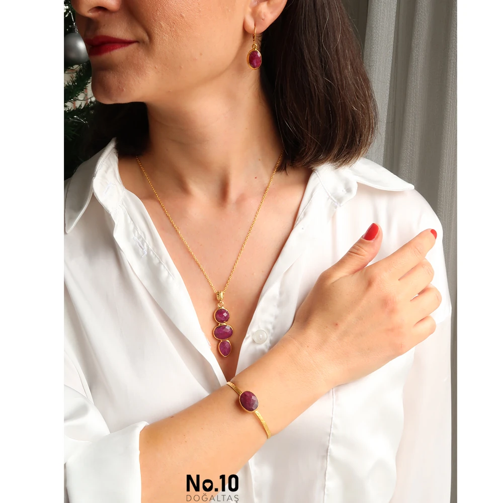 Yakut Doğal Taşlı Mat Altın Kaplama Set