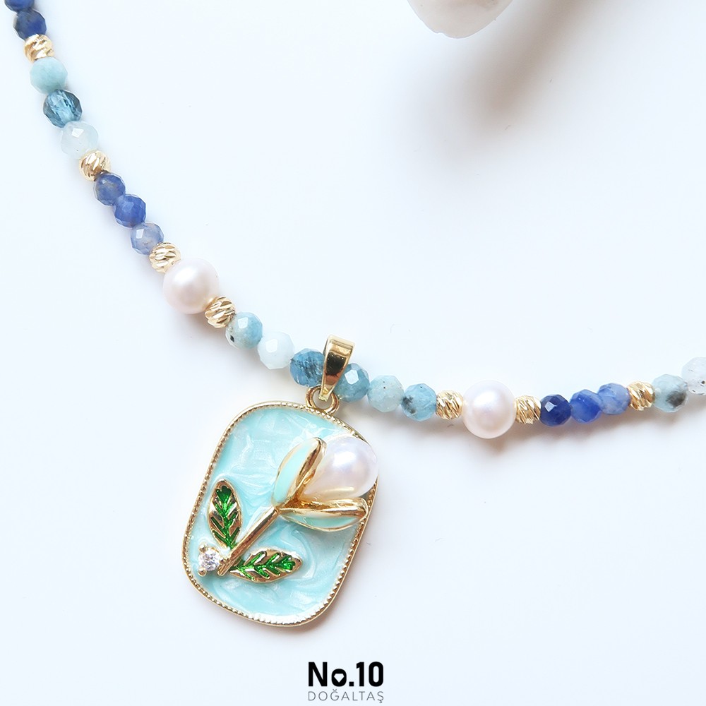 Naia Necklace (Kyanit & Akuamarin)