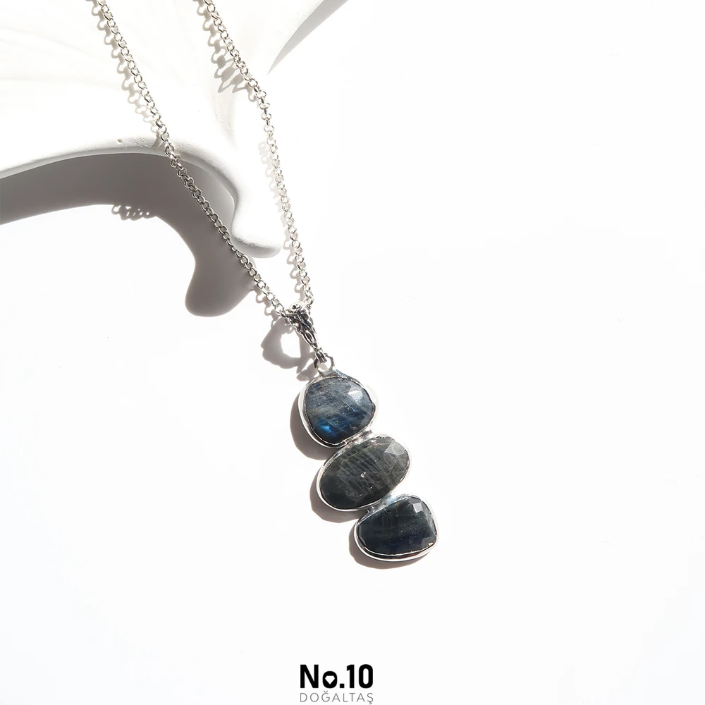 Labradorit Doğal Taşlı Kolye Ucu (Zinciri Hediye)