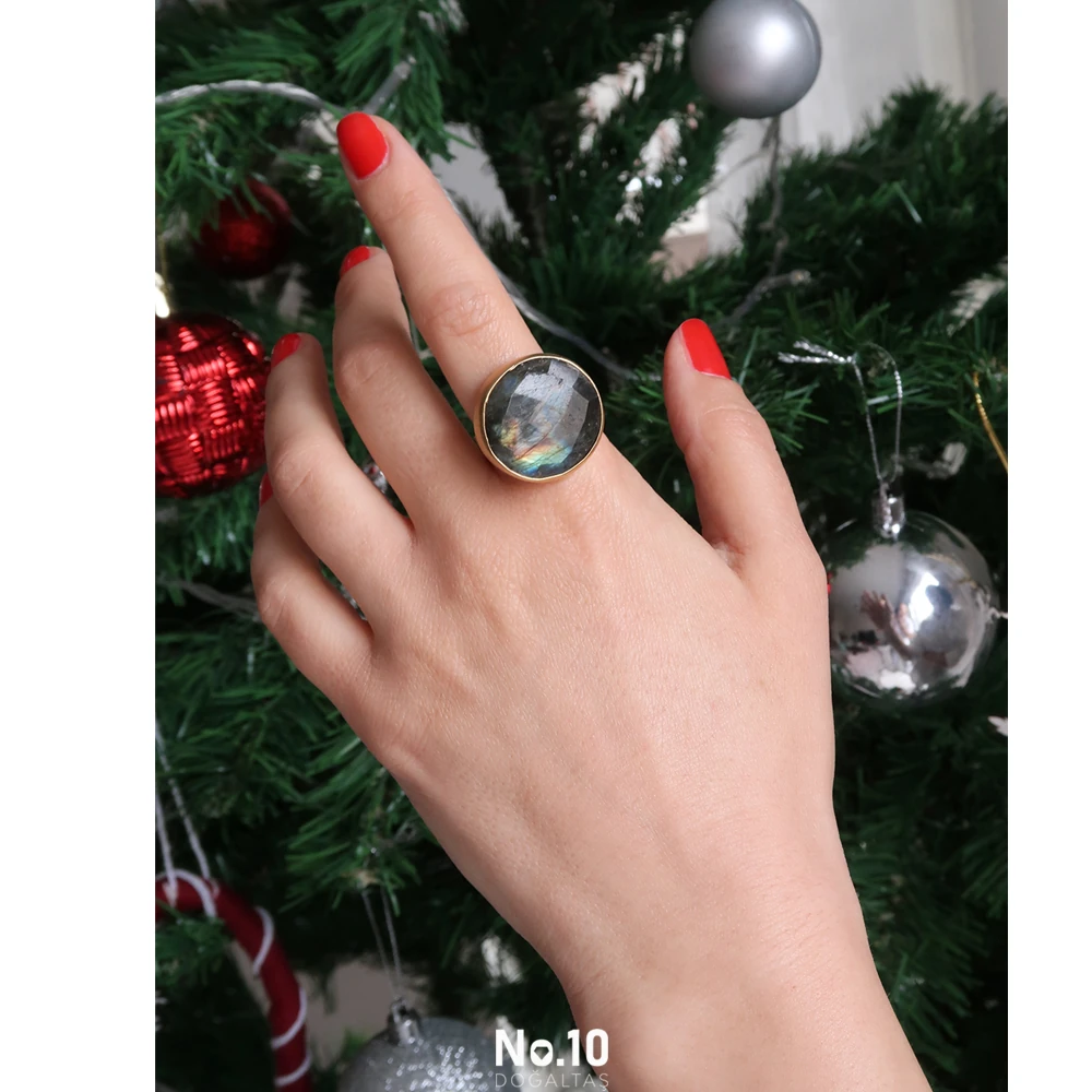 Labradorit (High Glow Effect) Doğal Taşlı Mat Altın Kaplama Yüzük