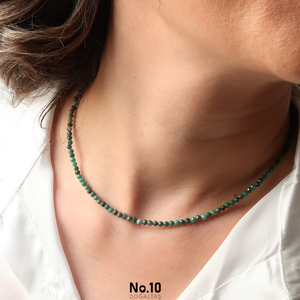 Zümrüt Doğal Taşlı Kolye