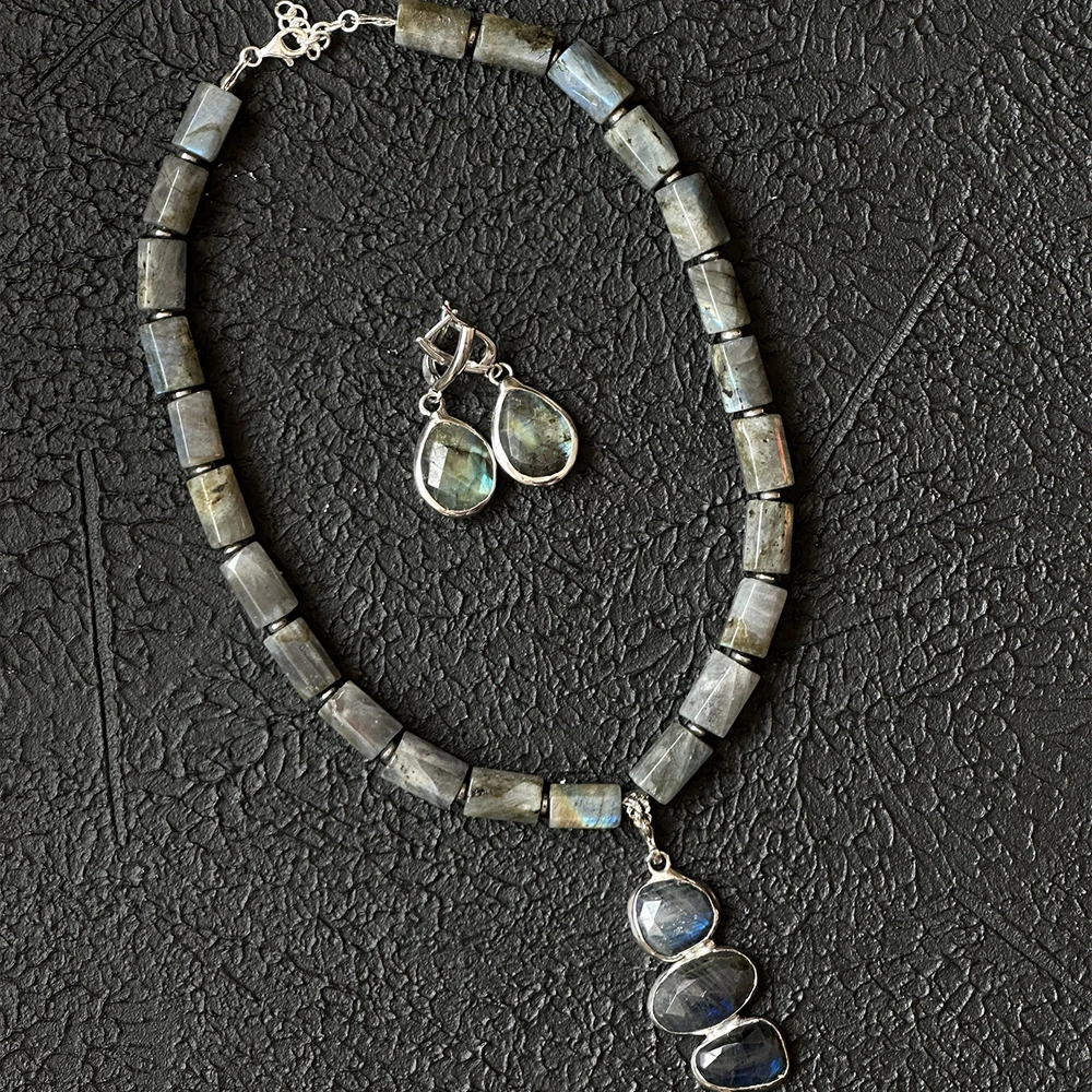 Labra Necklace (Küpe Hediyeli Özel Tasarım Ürün)