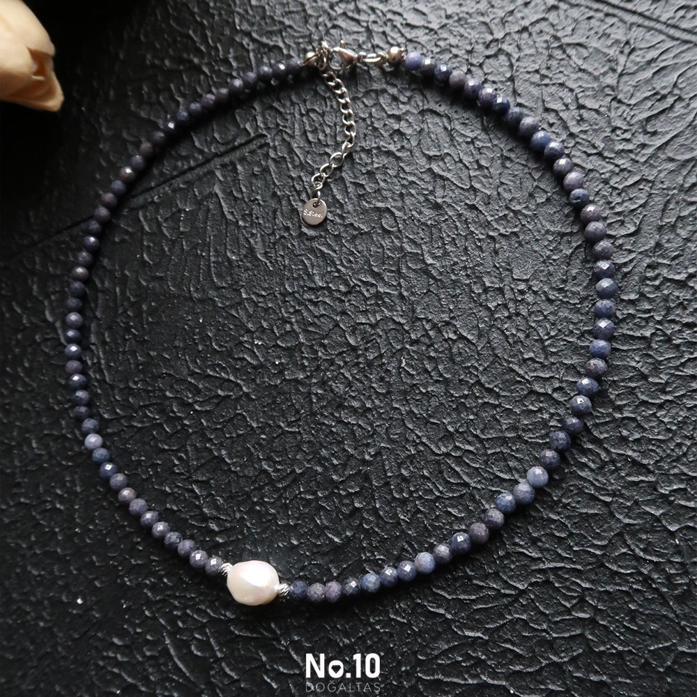 Luna Necklace (Safir Taşı)