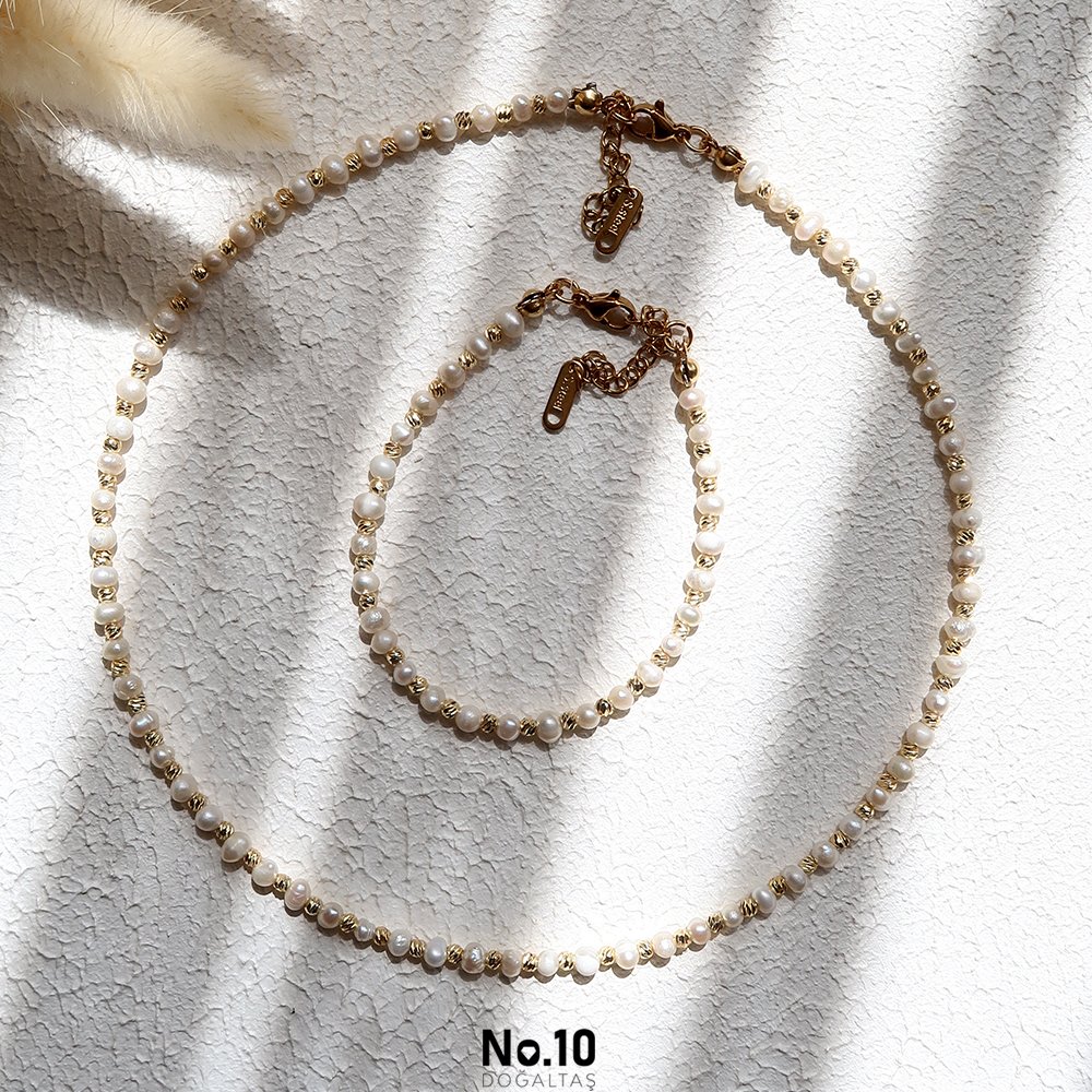 La Perle Necklace (Bilekliği Hediye)