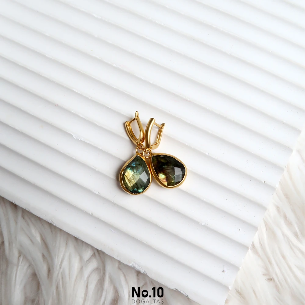 Labradorit Doğal Taşlı Küpe (High Glow Effect)