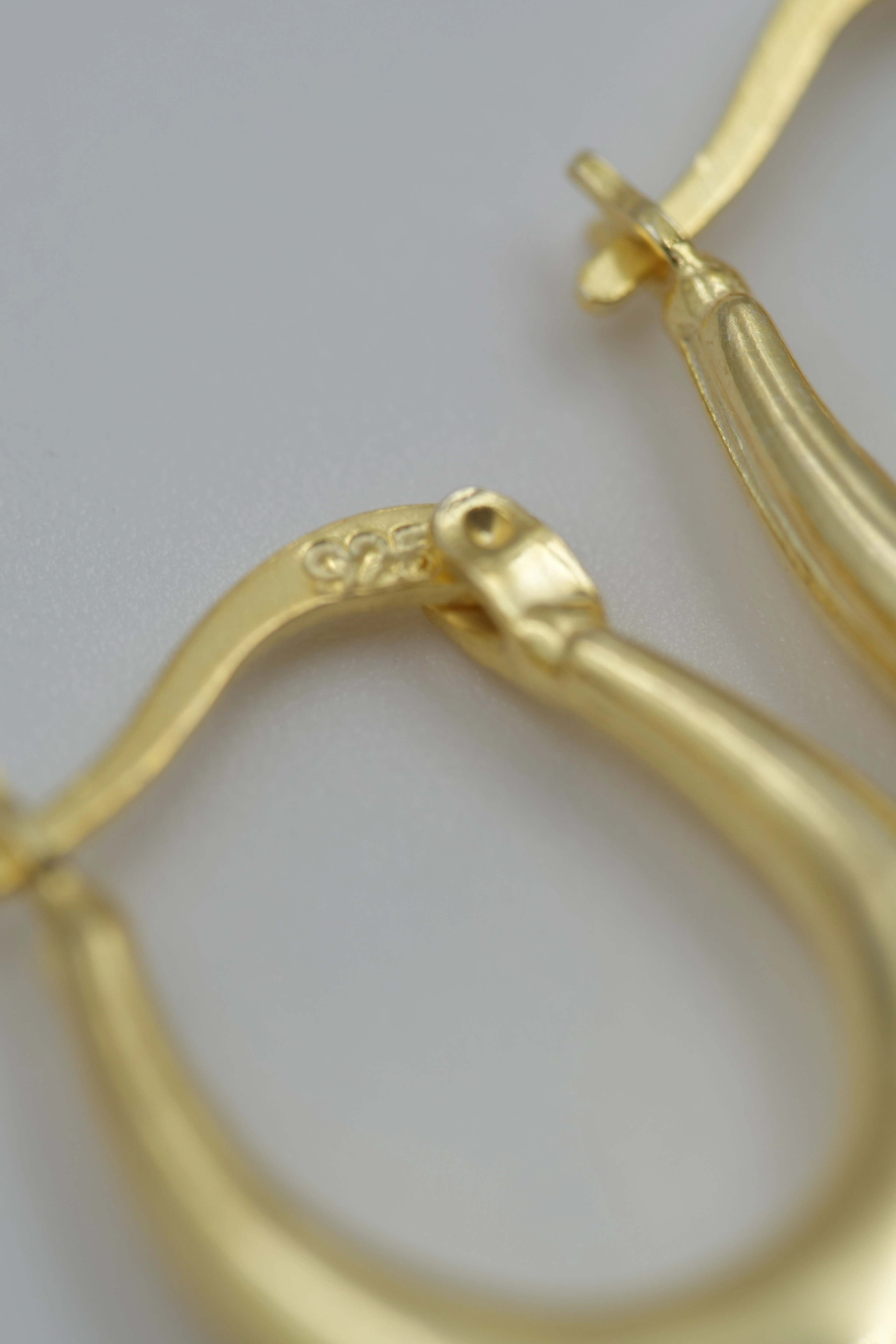 Vera Uzun Bombeli Küpe | 925 Ayar Gümüş