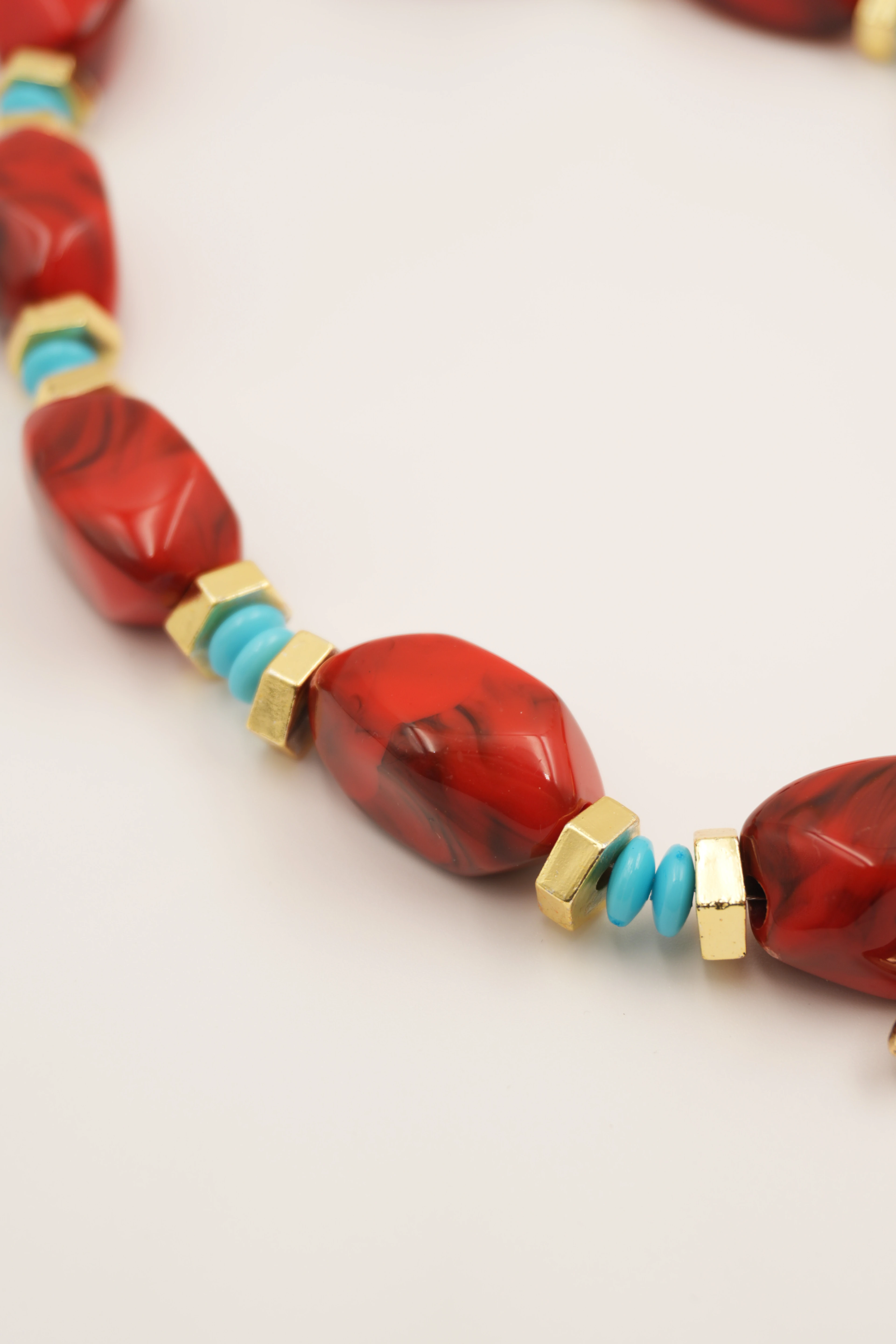 Yıldız Figürlü Kolye