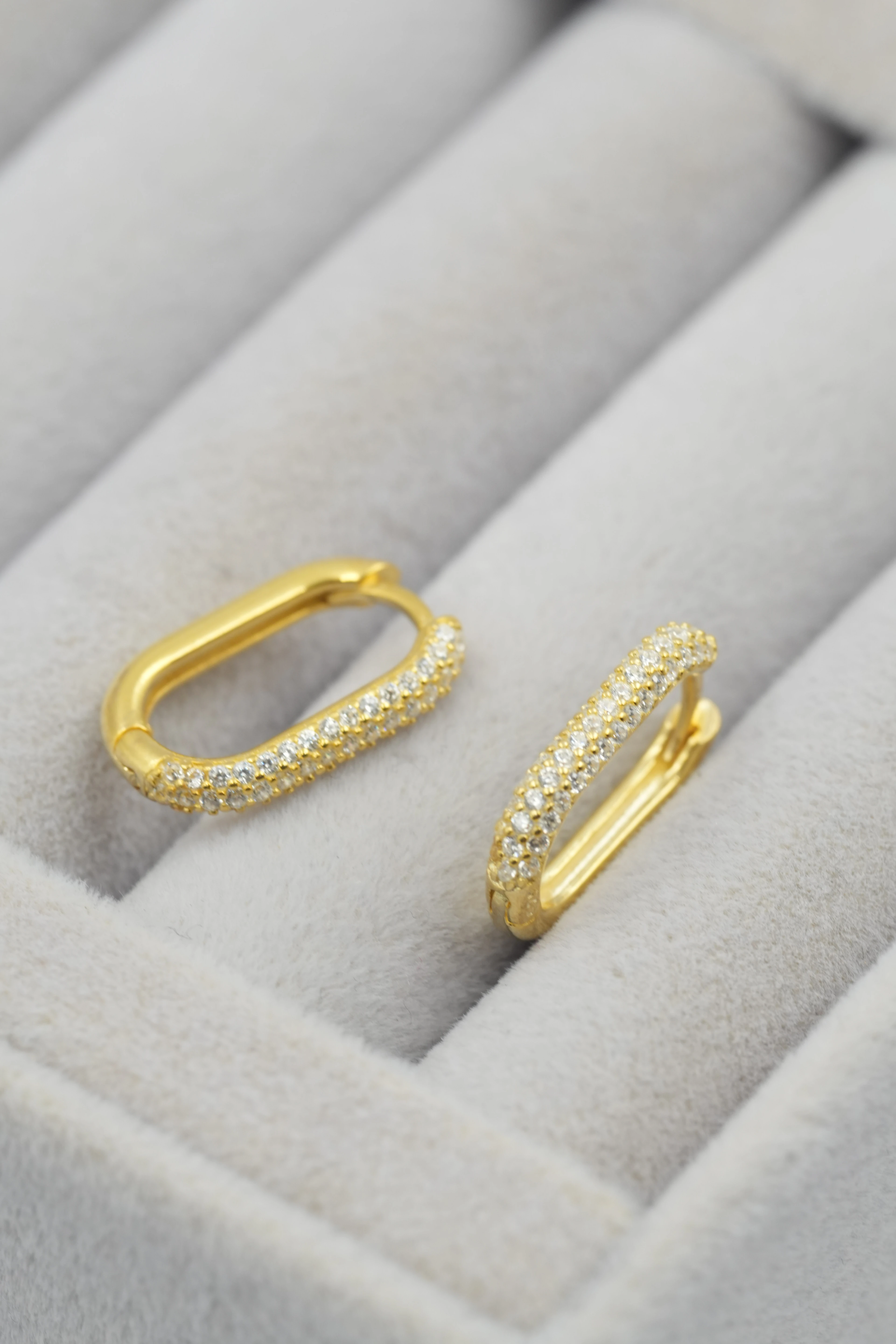 Vaye Uzun Oval Yarı Taşlı Küpe | 925 Ayar Gümüş