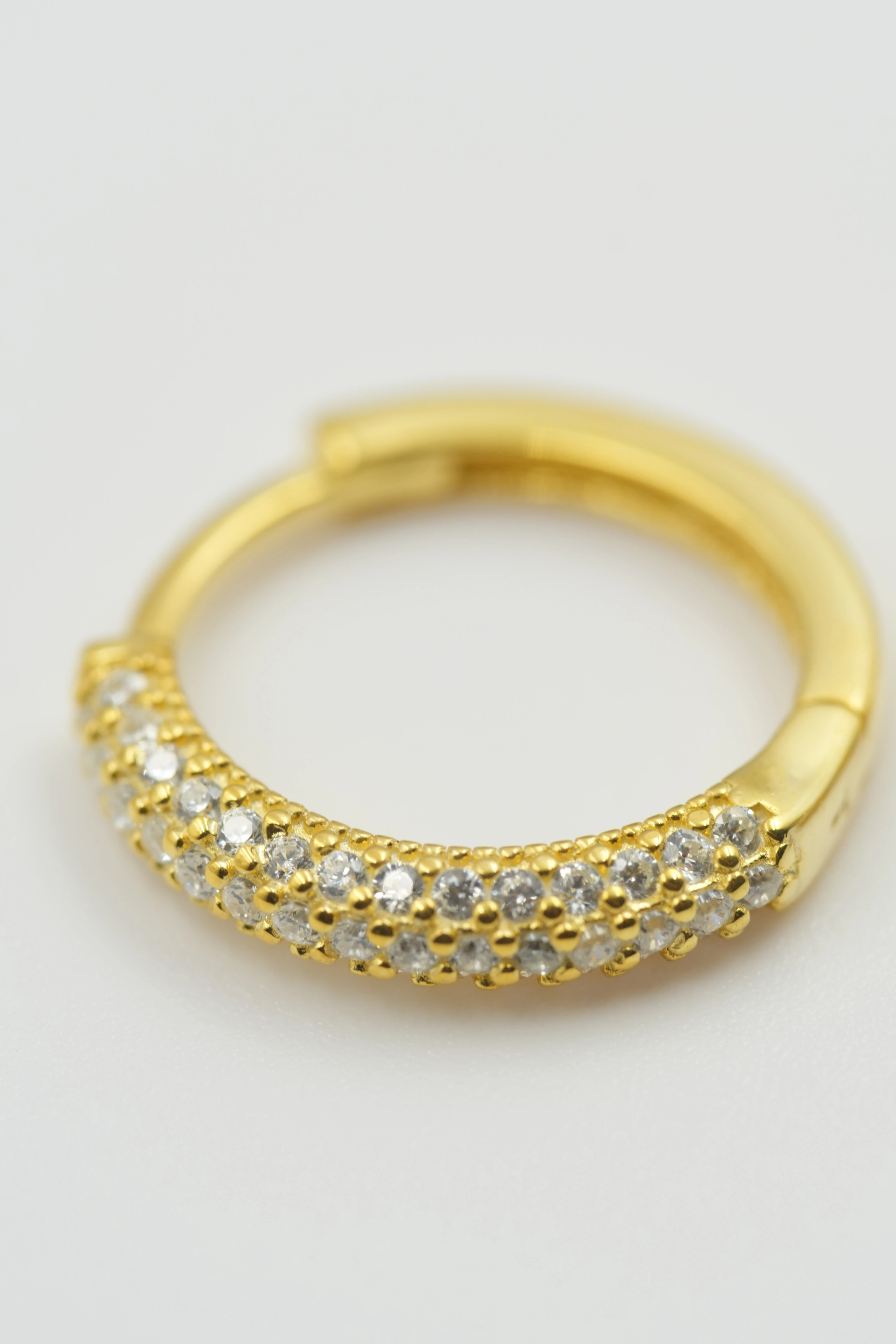 Norris Oval Yarı Taşlı Halka Küpe | 925 Ayar Gümüş