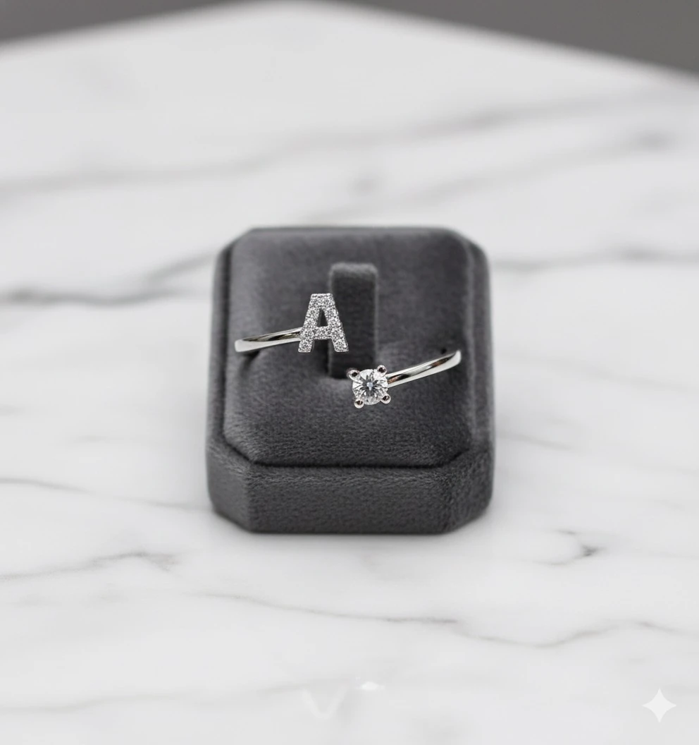 Minik Taşlı Sarmal Harf Yüzük | 925 Ayar Gümüş