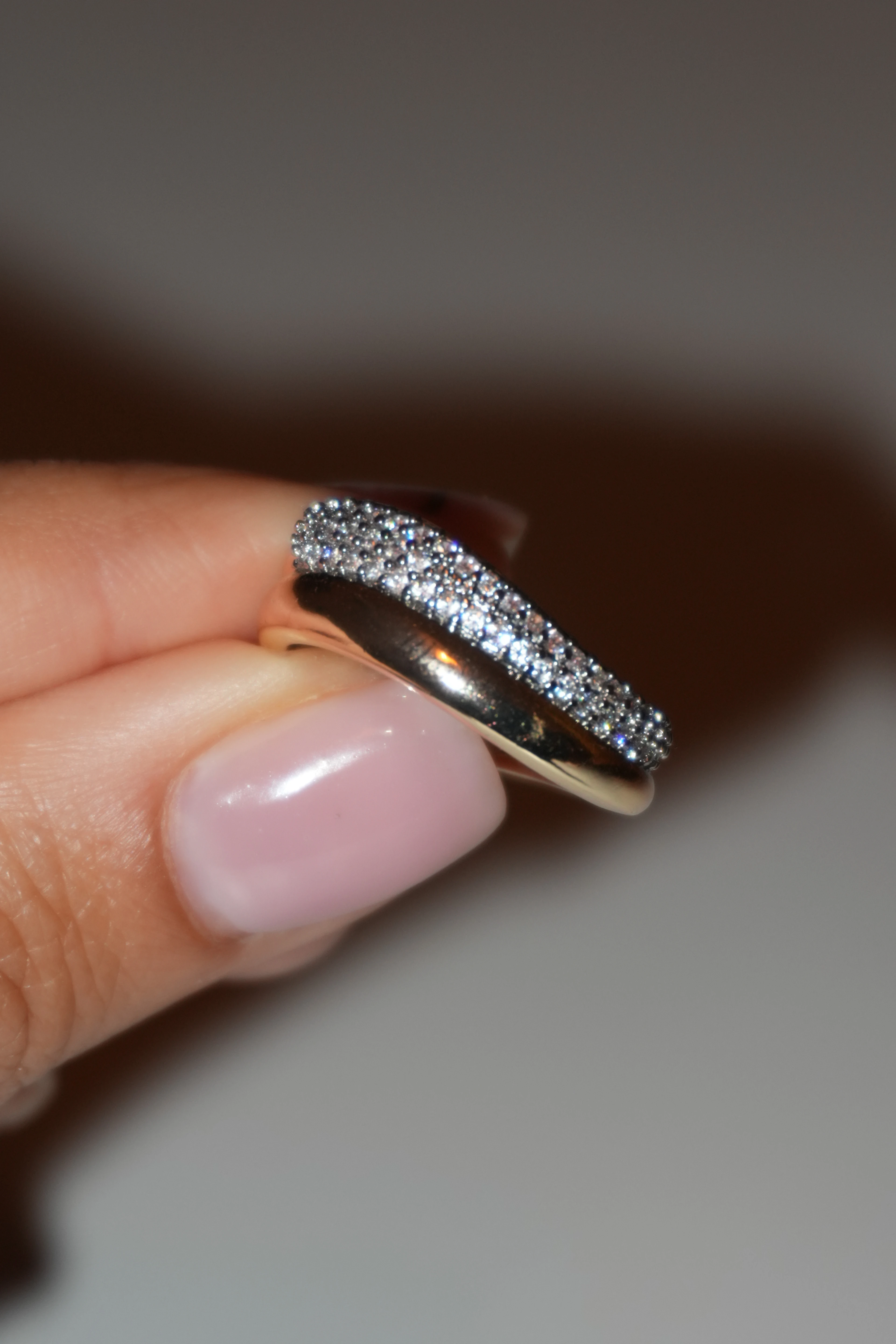 Helix Taşlı Yüzük