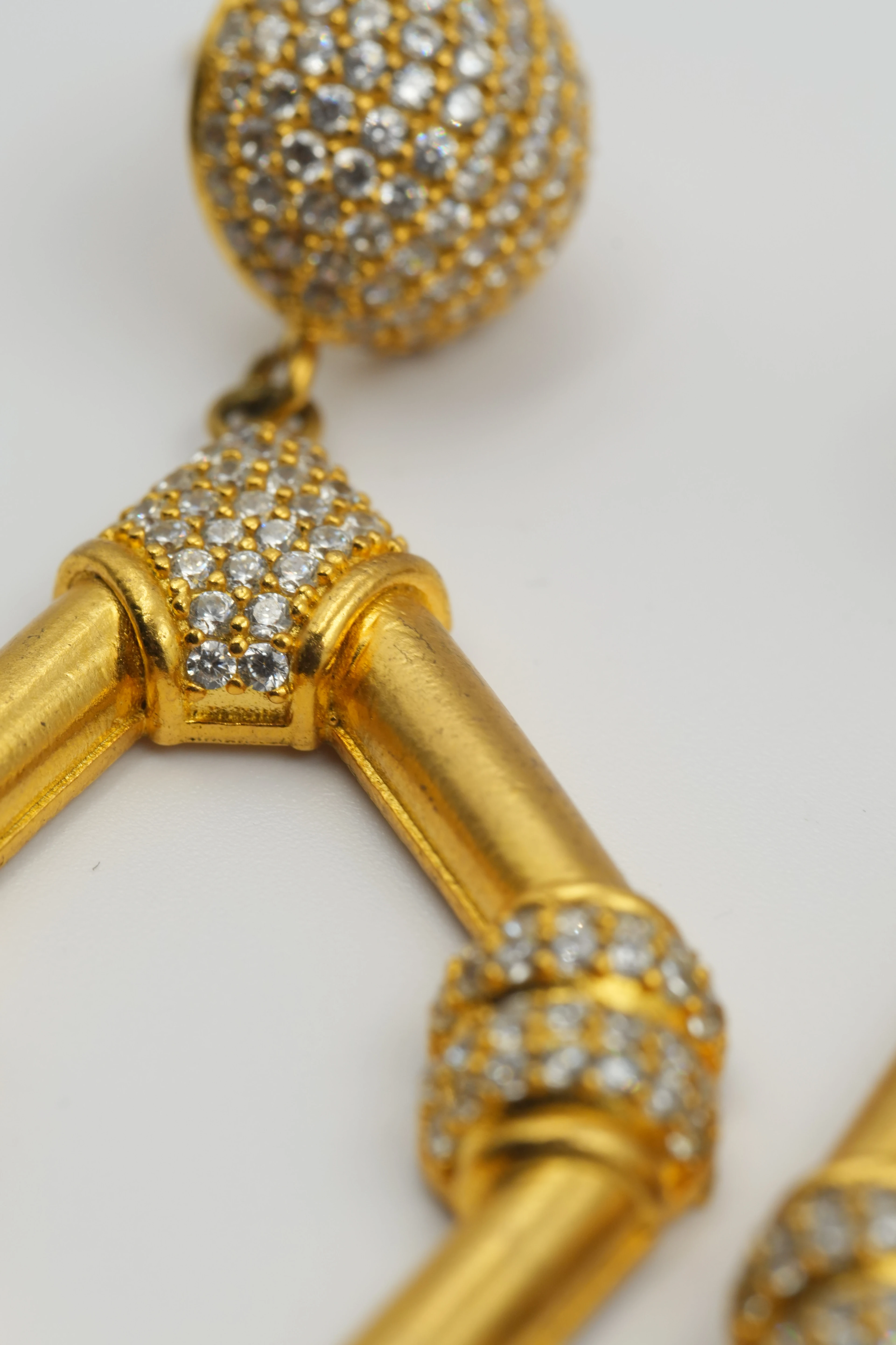 Lupus Sarkıntılı El Yapımı Küpe Özel Tasarım | VIP