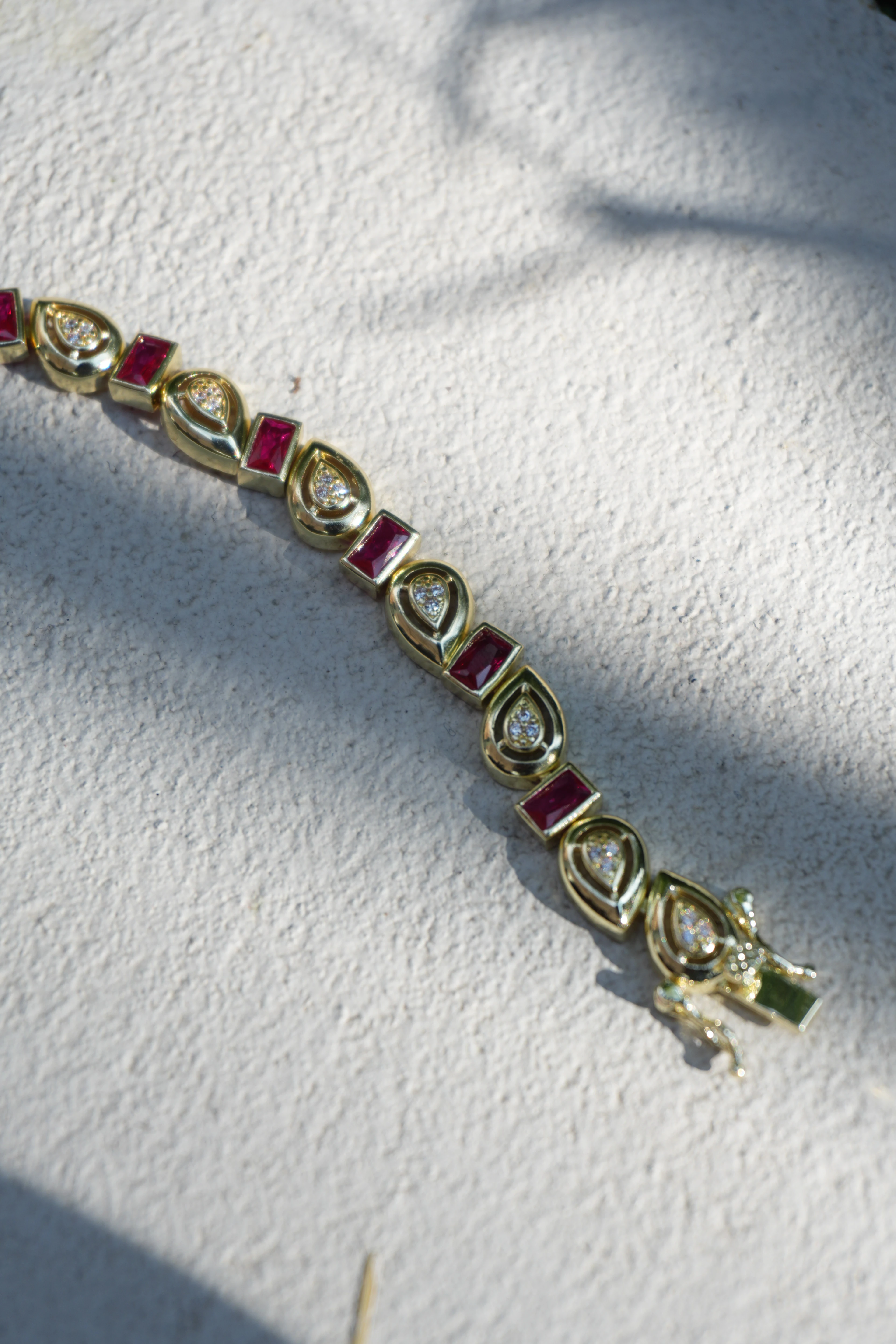 Damla Pembe Taşlı Baget Bileklik | VIP