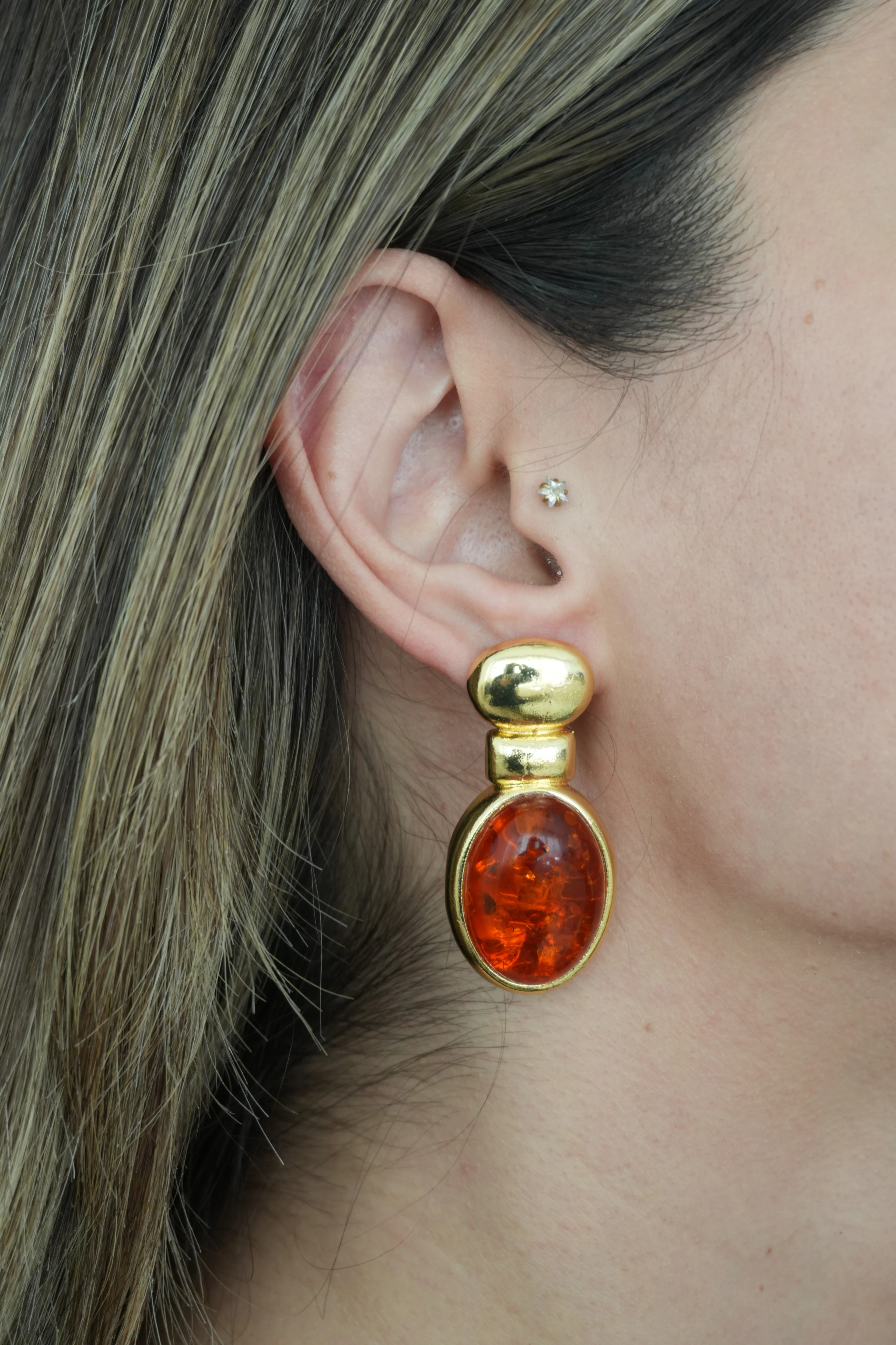 Larue Gerçek Kehribar Taşlı Küpe