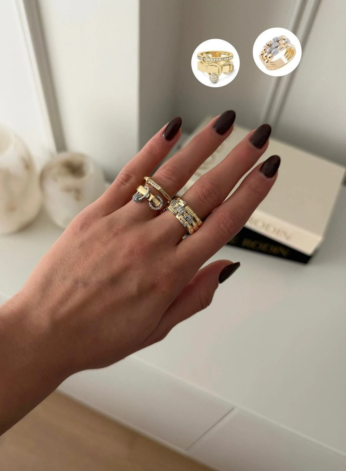 Cubic Sallantılı Taşlı Yüzük